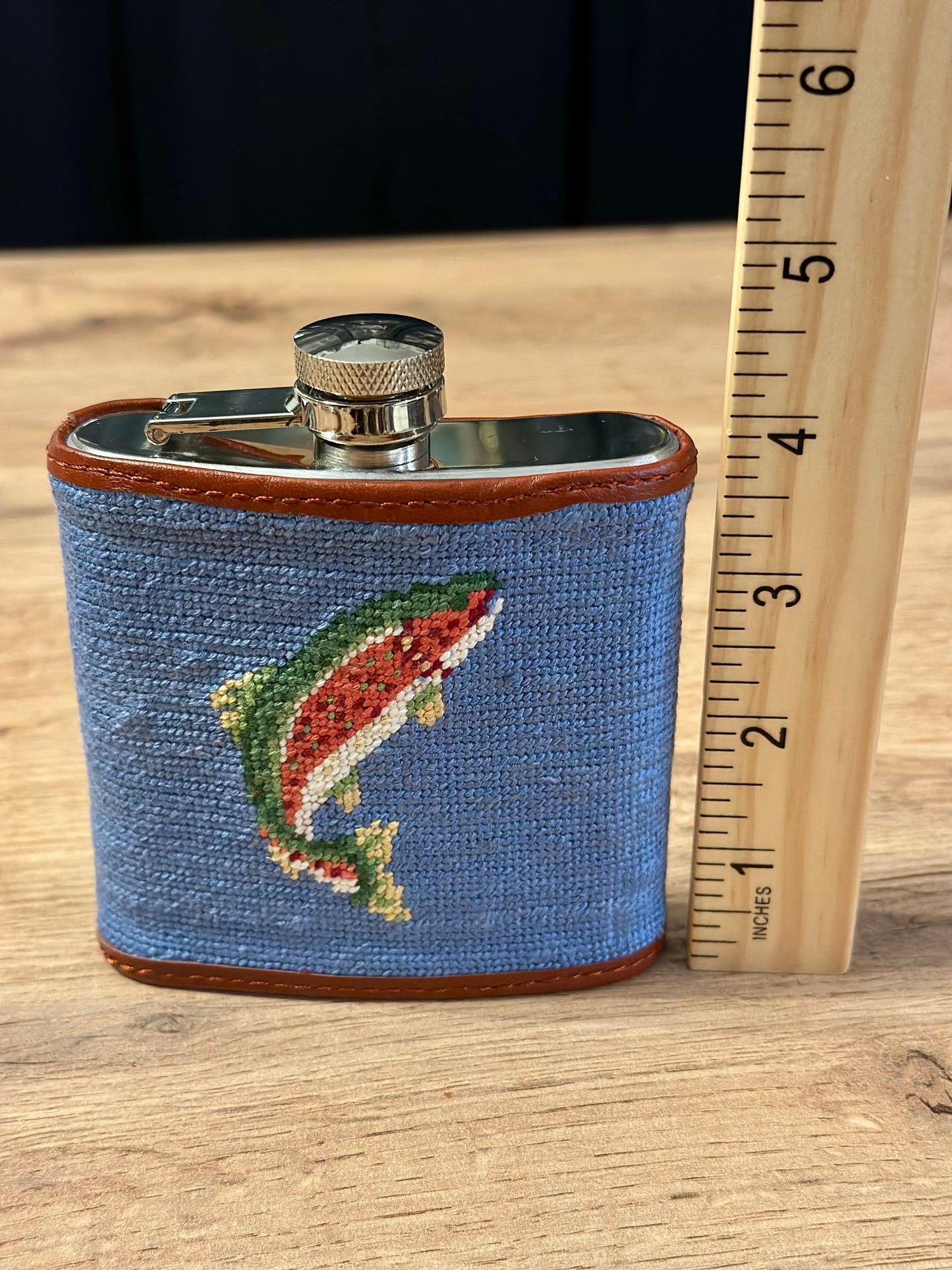Smathers and Branson 6oz Needlepoint Flask - Trout & Fly