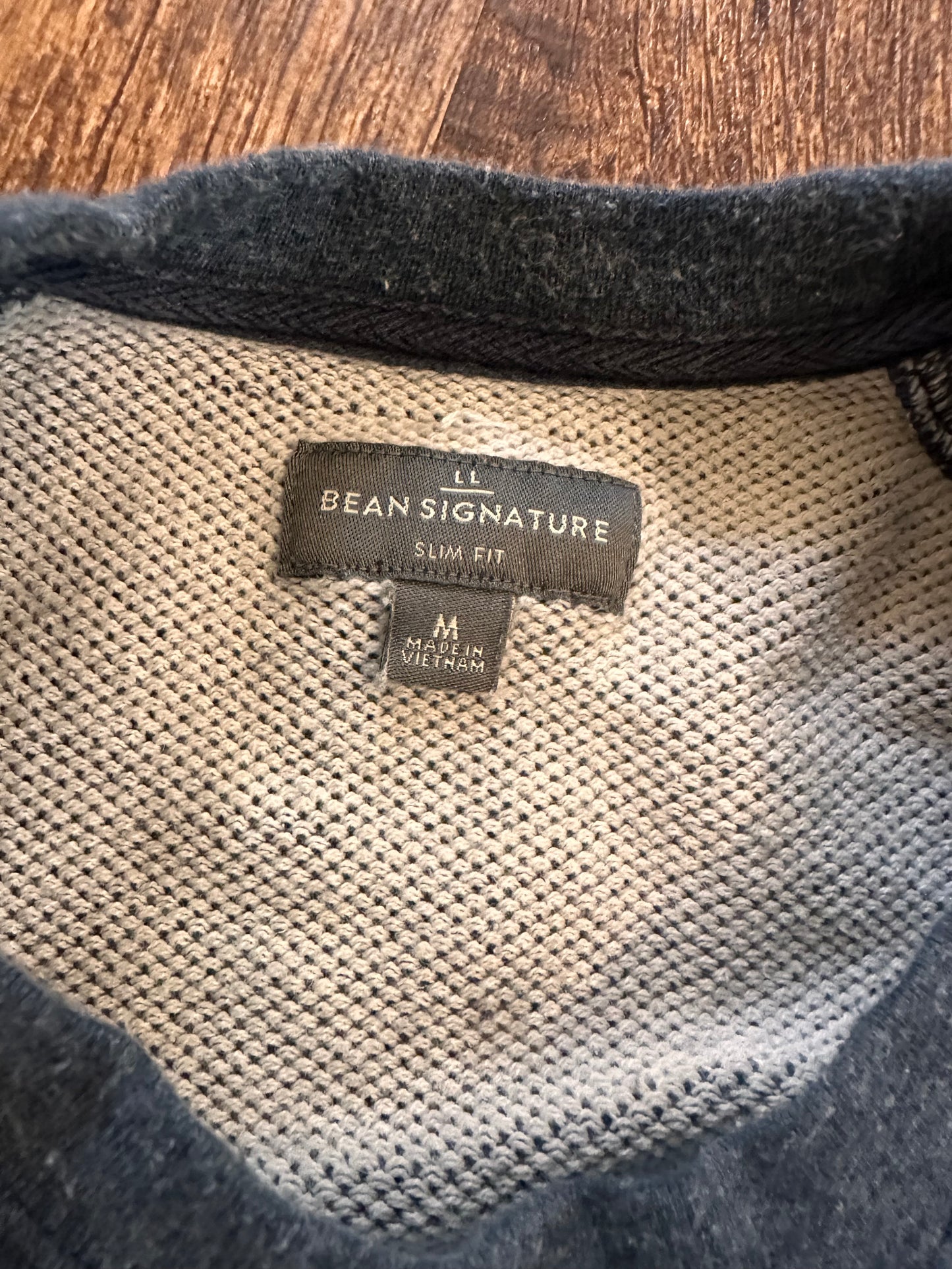 L.L. Bean Sweater (Slimfit M) Embroidered Trout - Navy