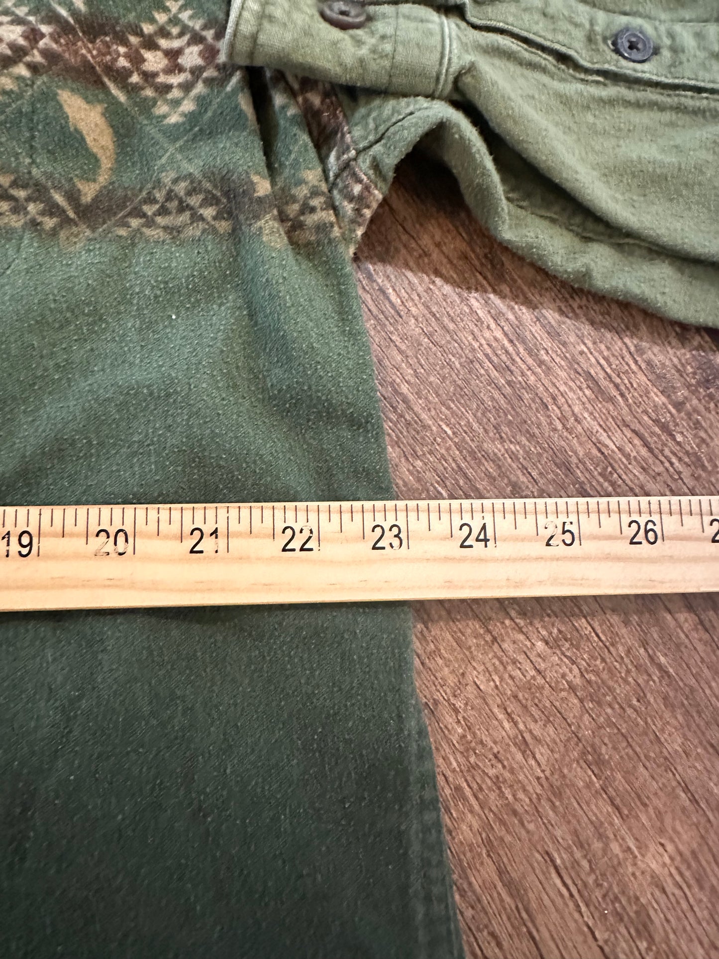 Vintage Woolrich Flannel (XL) Fly Fishermen