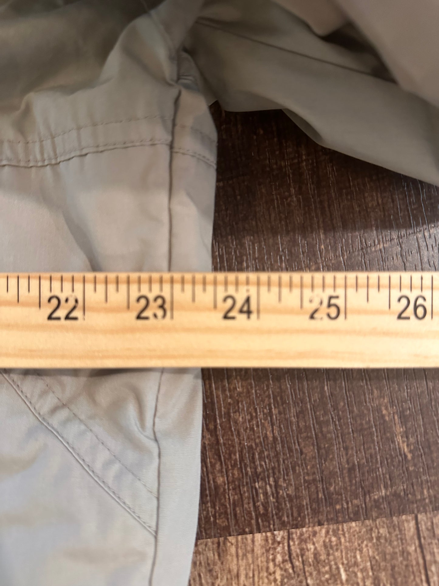 Vintage Field & Stream Windbreaker (L) Fine Tackle Graphic Inside - Gray