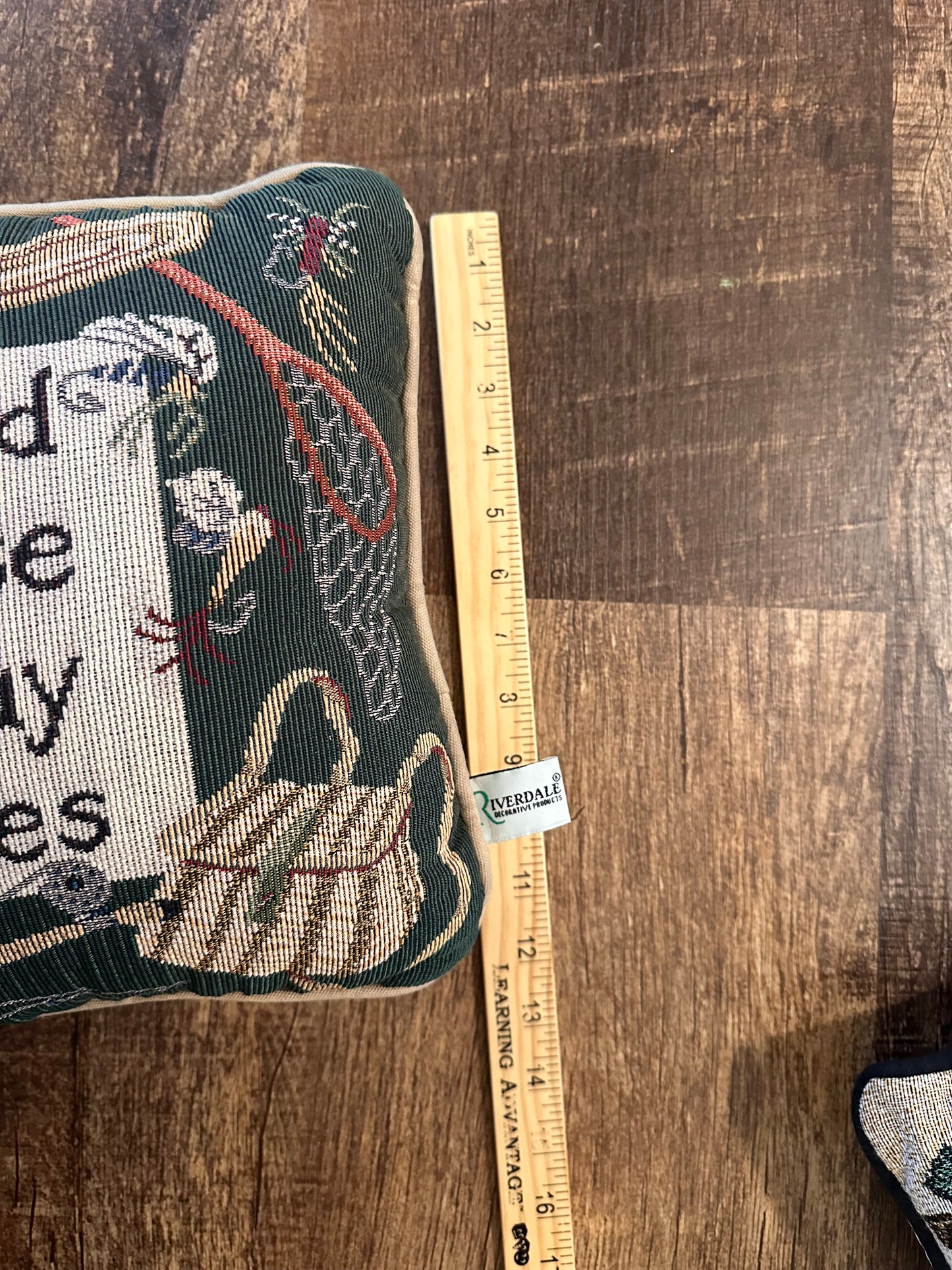 Vintage Riverside Tapestry Pillow - Make up lies!
