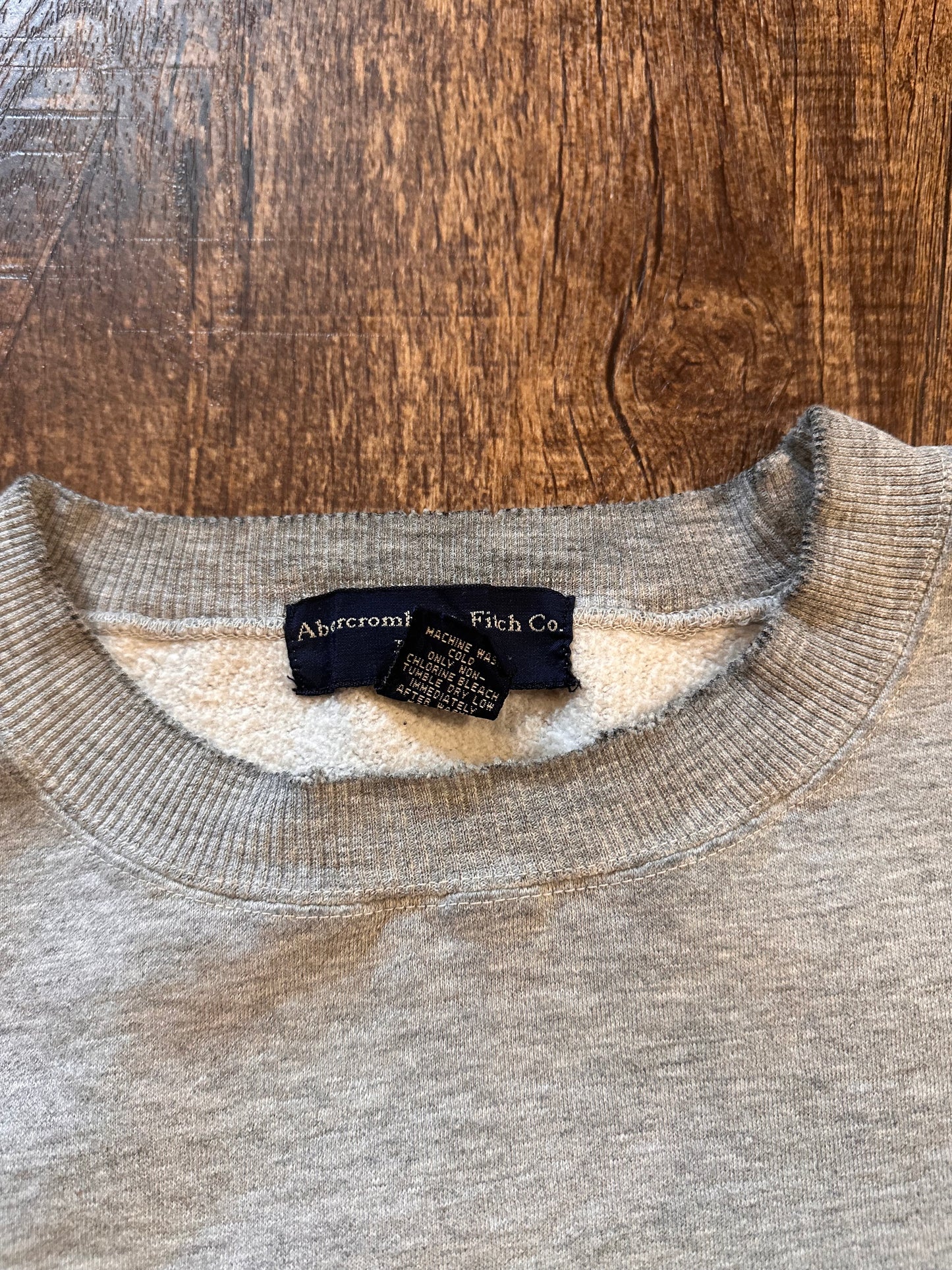 Vintage Abercrombie & Fitch Crewneck (XL) Trail Guide Trout - Gray