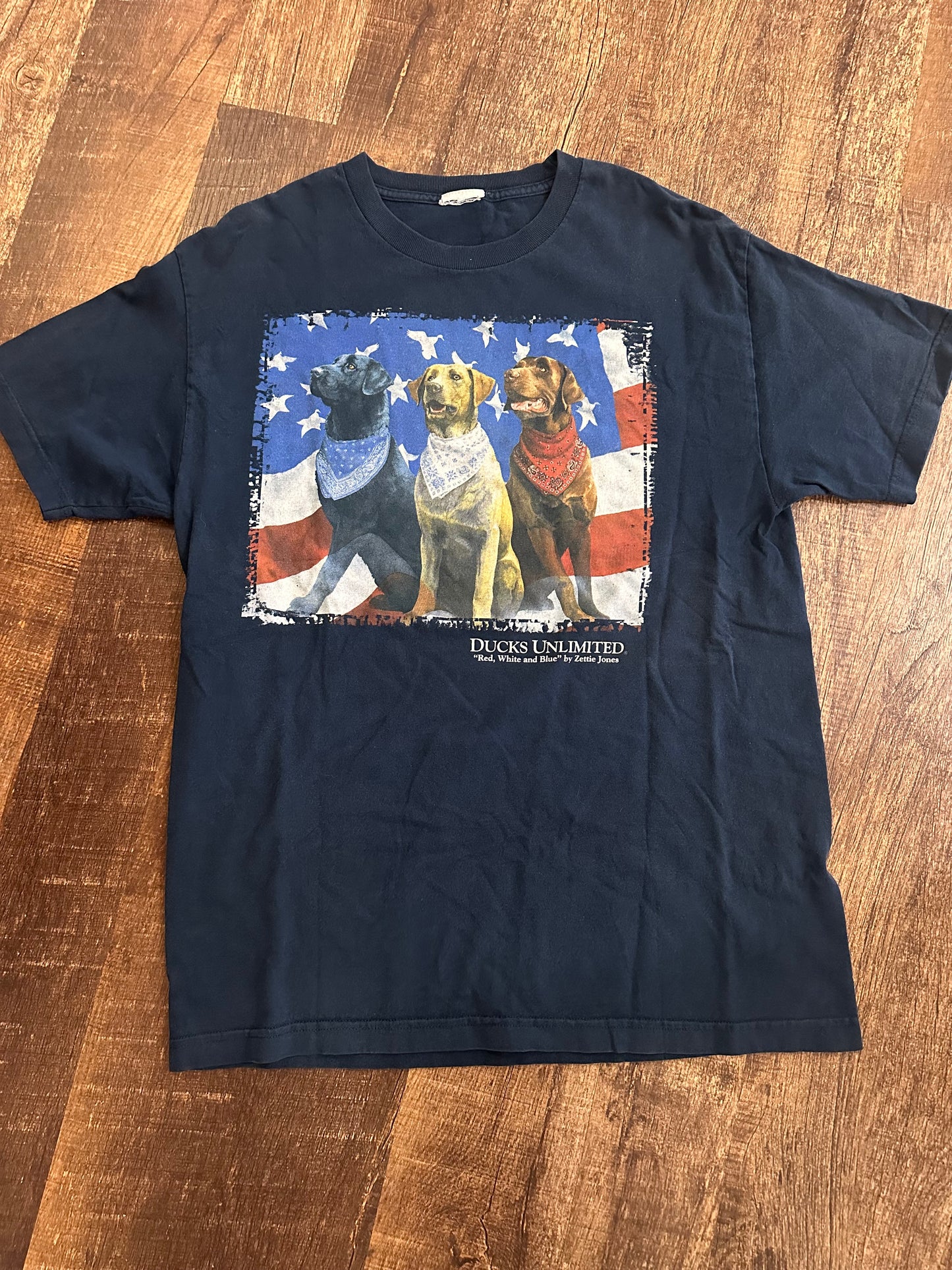 Vintage Ducks Unlimited Tshirt (L) Red White and Blue Dogs