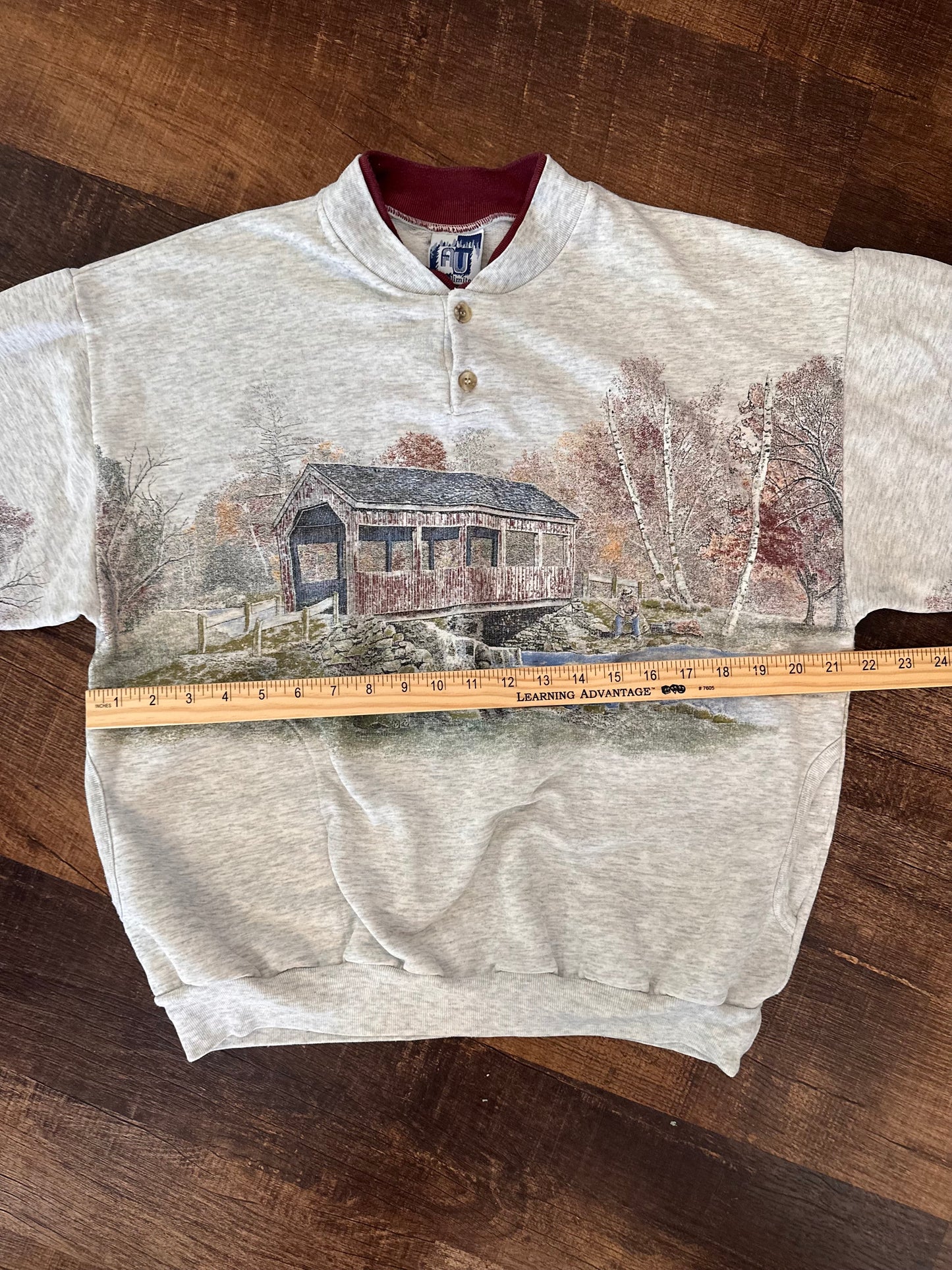 Vintage AU Art Unlimited Henley Crewneck (L) Bridge Fisherman Scene