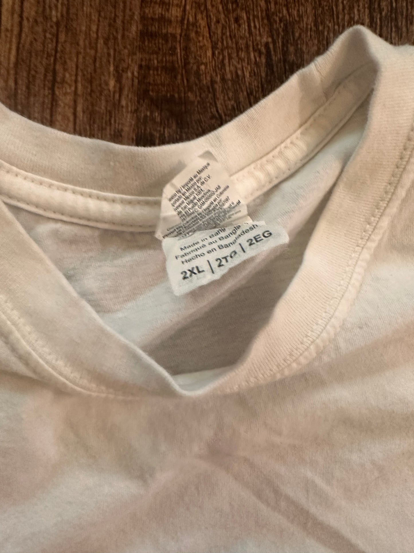 Vintage Brooks Browns and Bows on the Rocks T (XXL)
