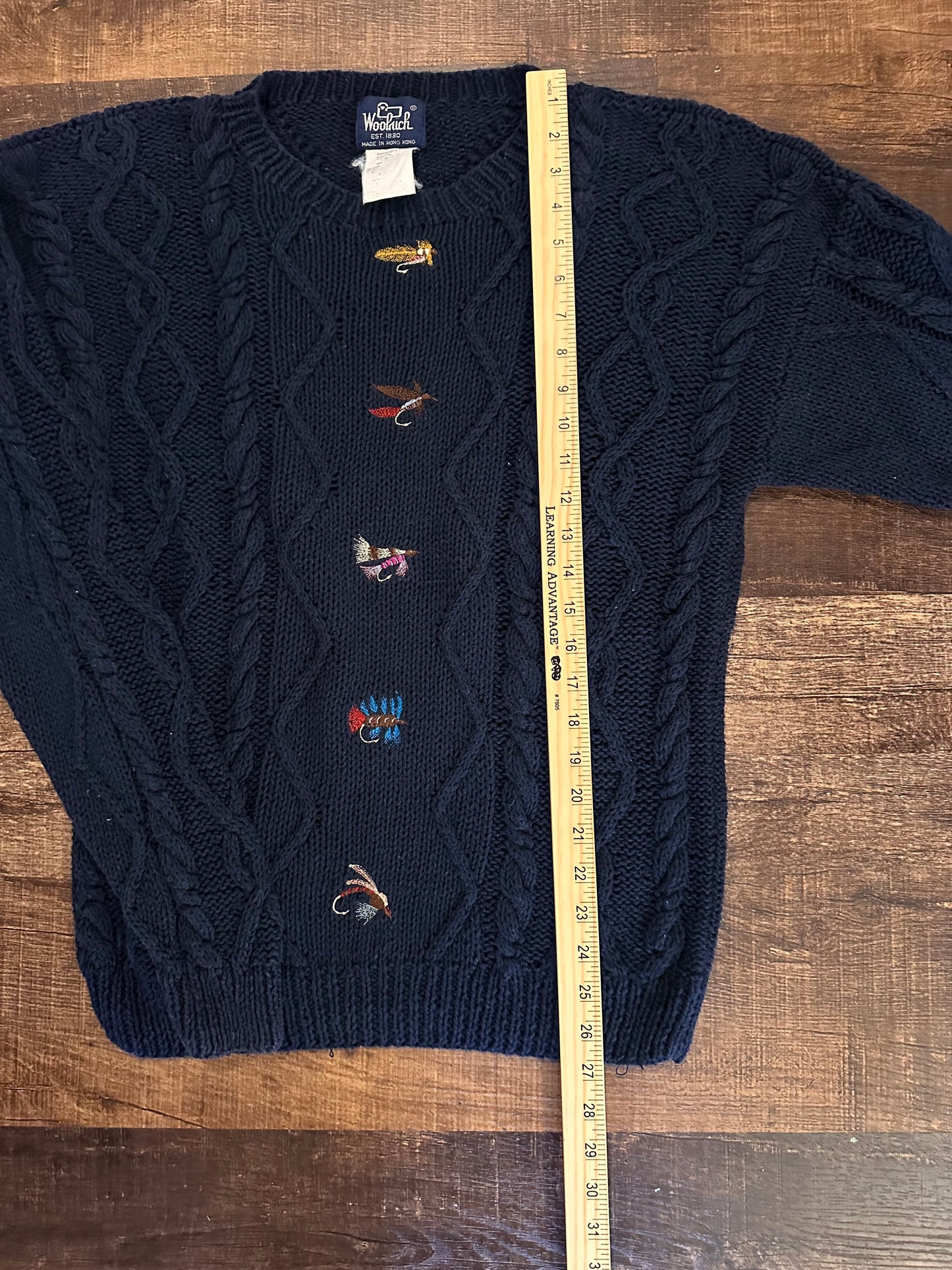 Vintage Woolrich Sweater (XL) Embroidered Fly Lures Dark Navy