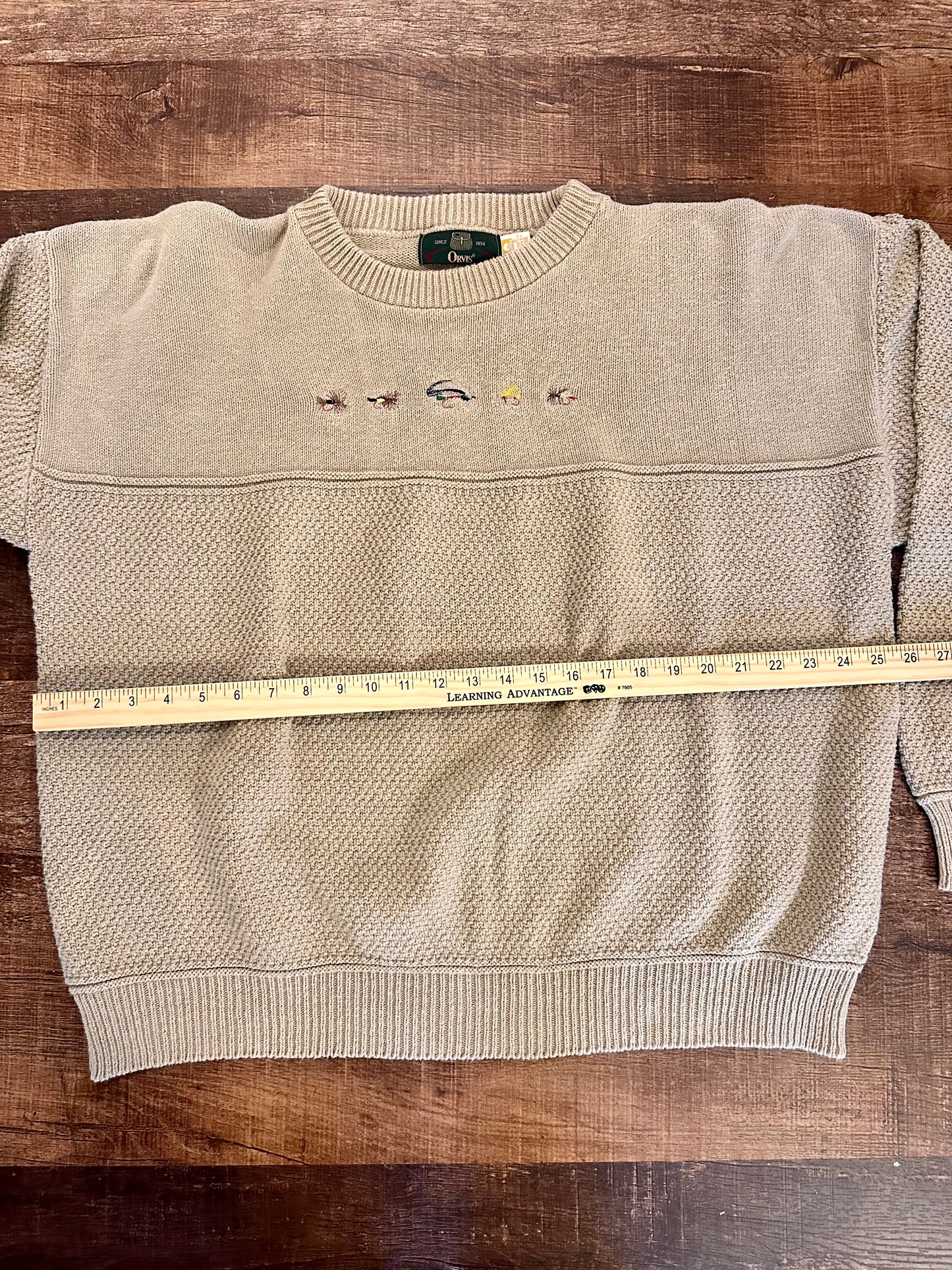 Vintage Orvis Sweater (L) Embroidered Fly Beige Tan