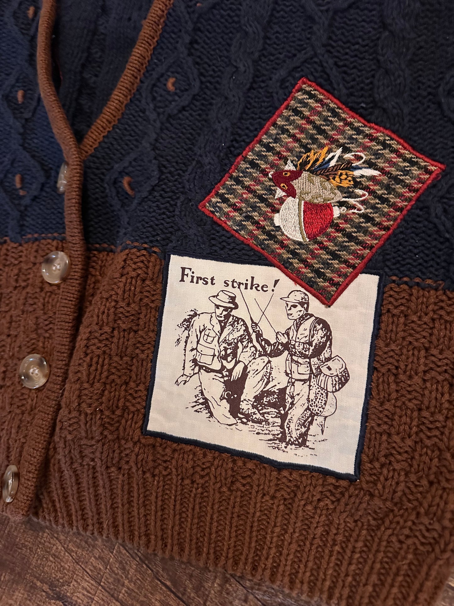 Vintage Sharon Young Sweater Vest (M) Embroidered Patches of Fishing Scenes
