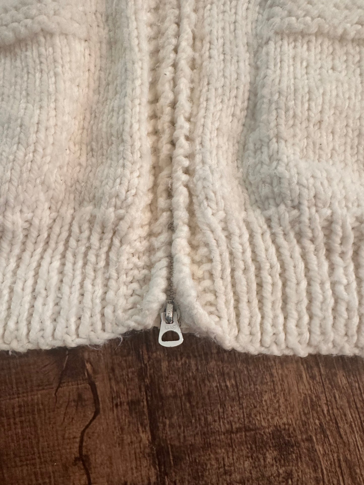 Vintage Cowichan Sweater Deer - Cream White
