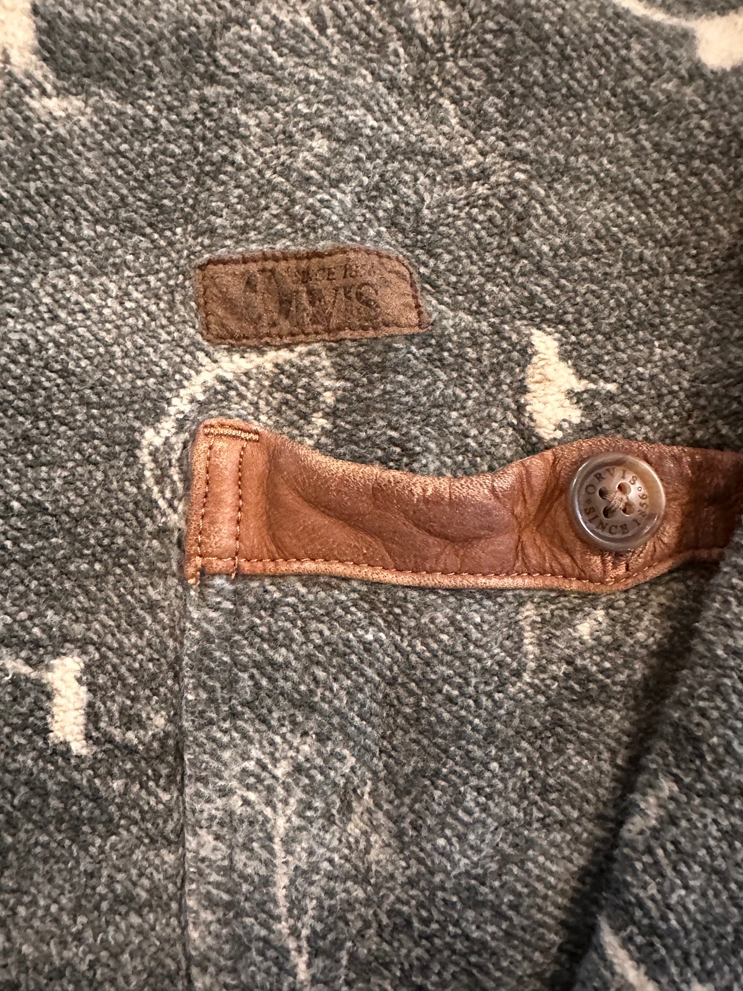 Vintage Orvis Flannel / Chamois (L) Bird Hunting Scenes