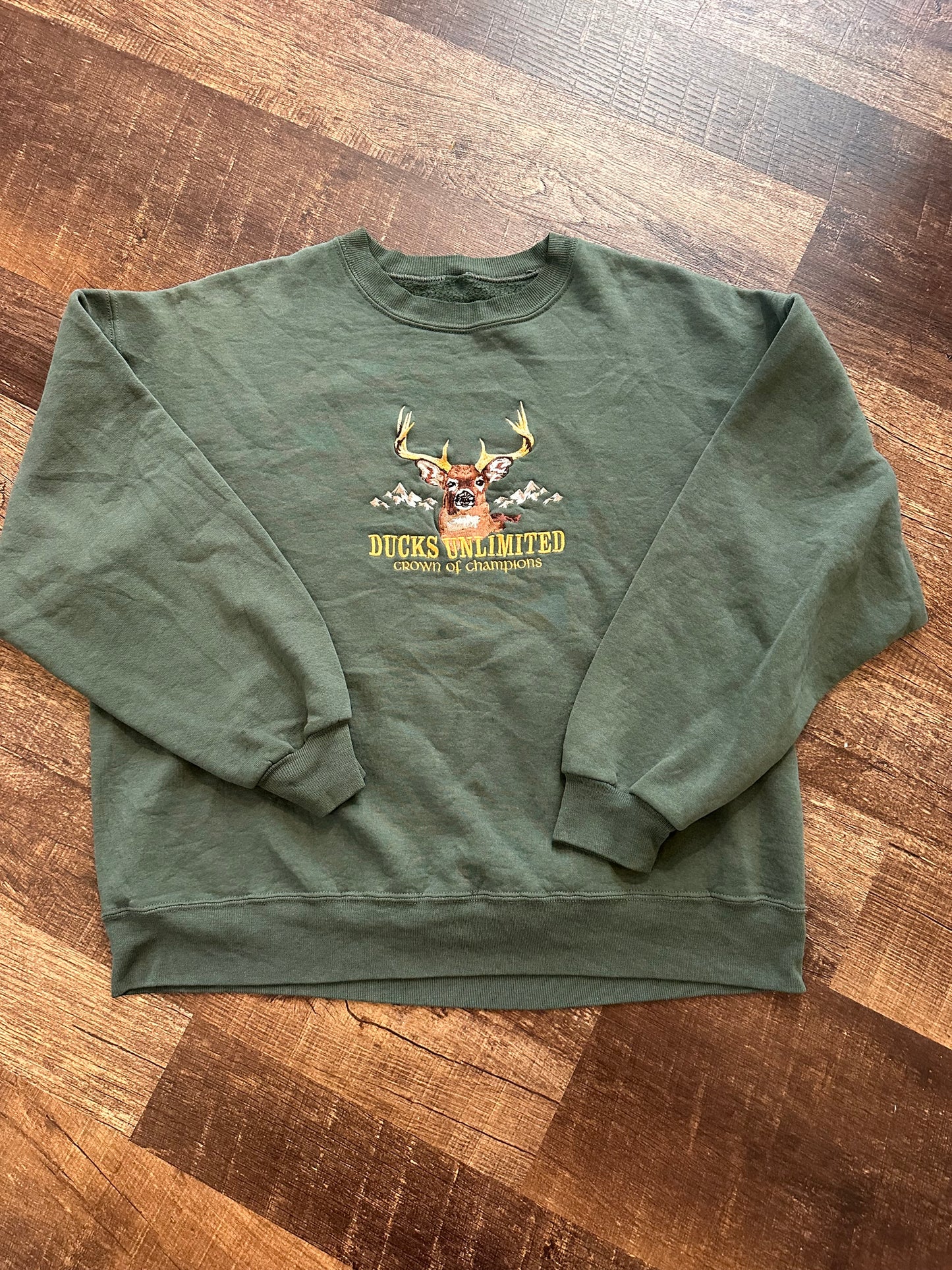 Vintage Ducks Unlimited Crewneck (XL?) Embroidered Buck - Sage