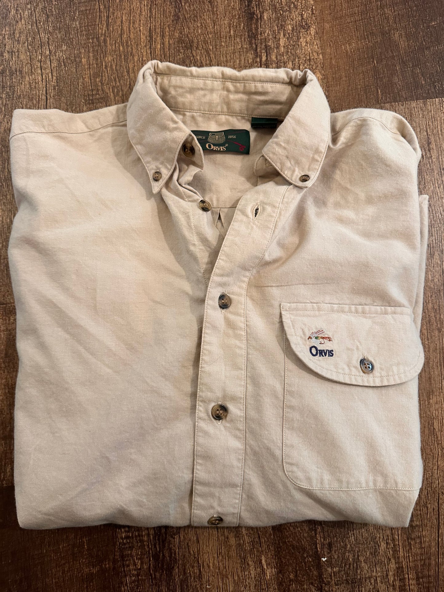 Vintage Orvis Button Down (M) Embroidered Logo - Khaki / Beige