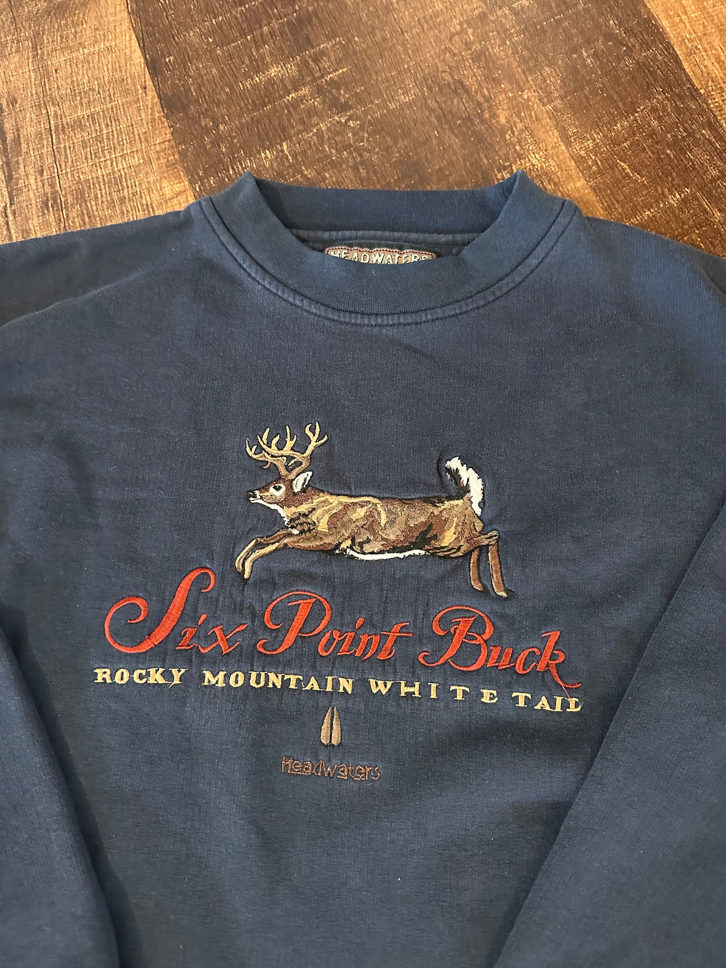 Vintage Headwaters Crewneck (L) Embroidered Six Point Buck - Navy