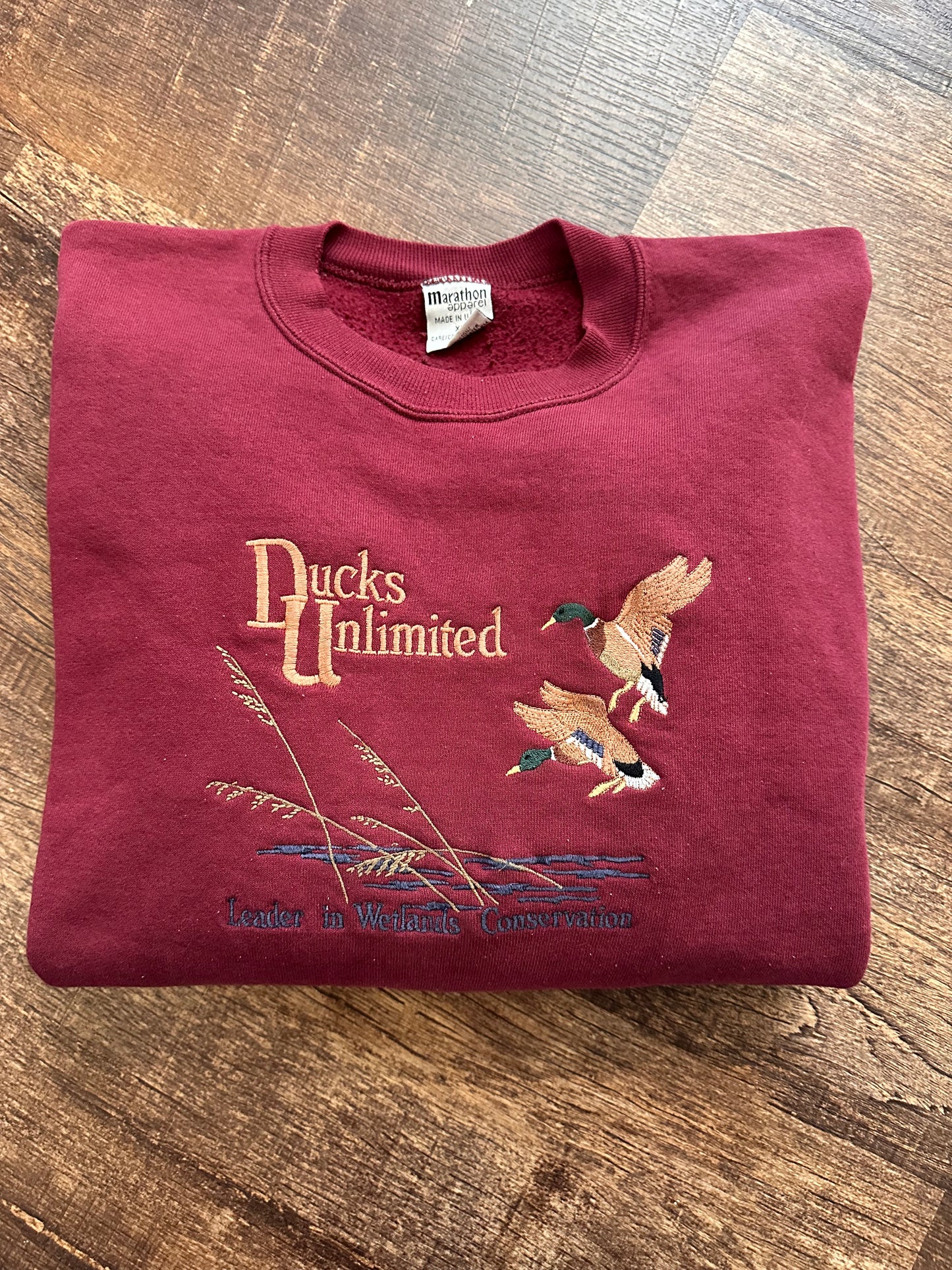 Vintage Ducks Unlimited Crewneck (XL) Embroidered Ducks
