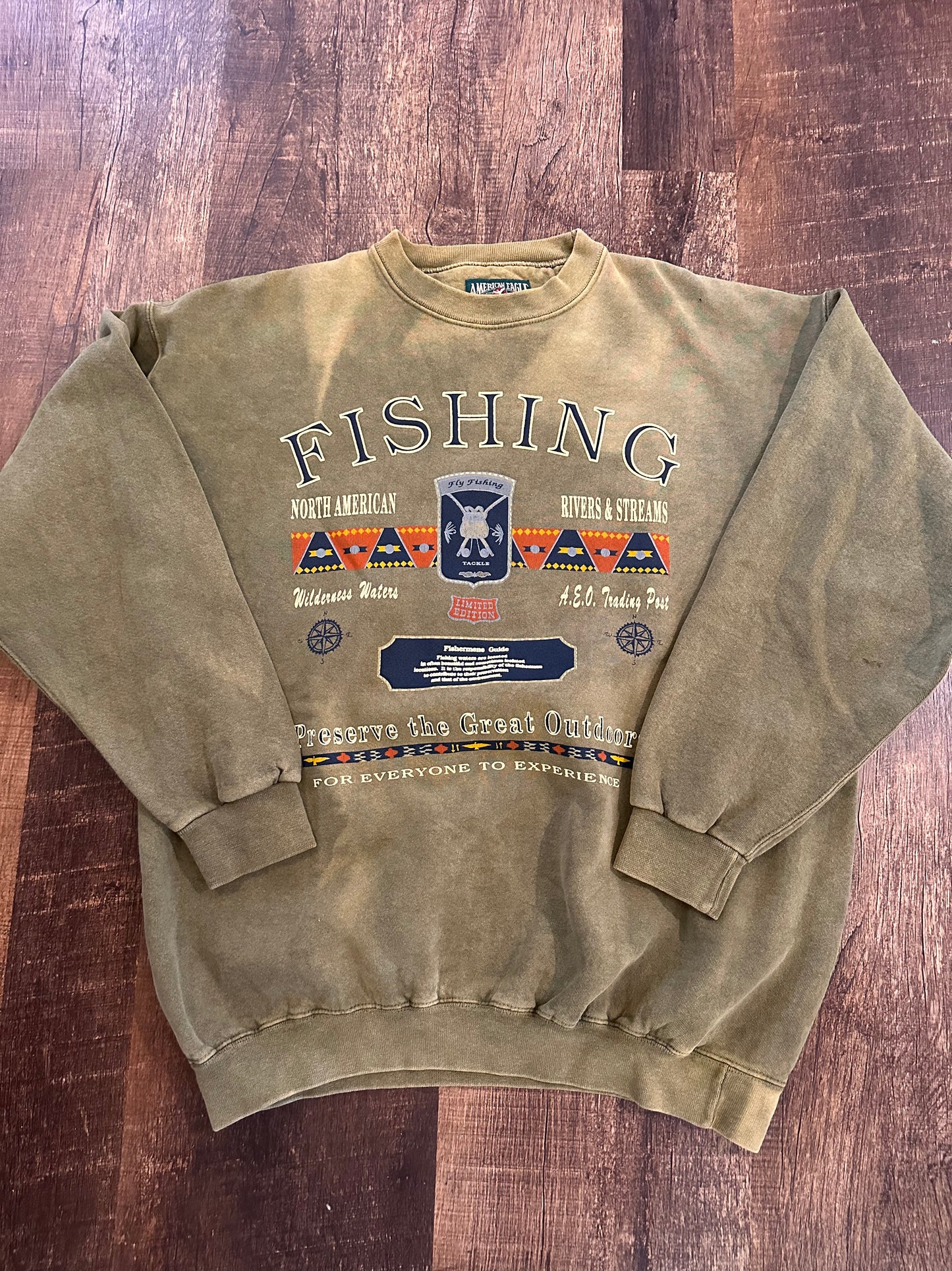 Vintage American Eagle Outfitters Crewneck (XL) Sun Faded Light Distressed