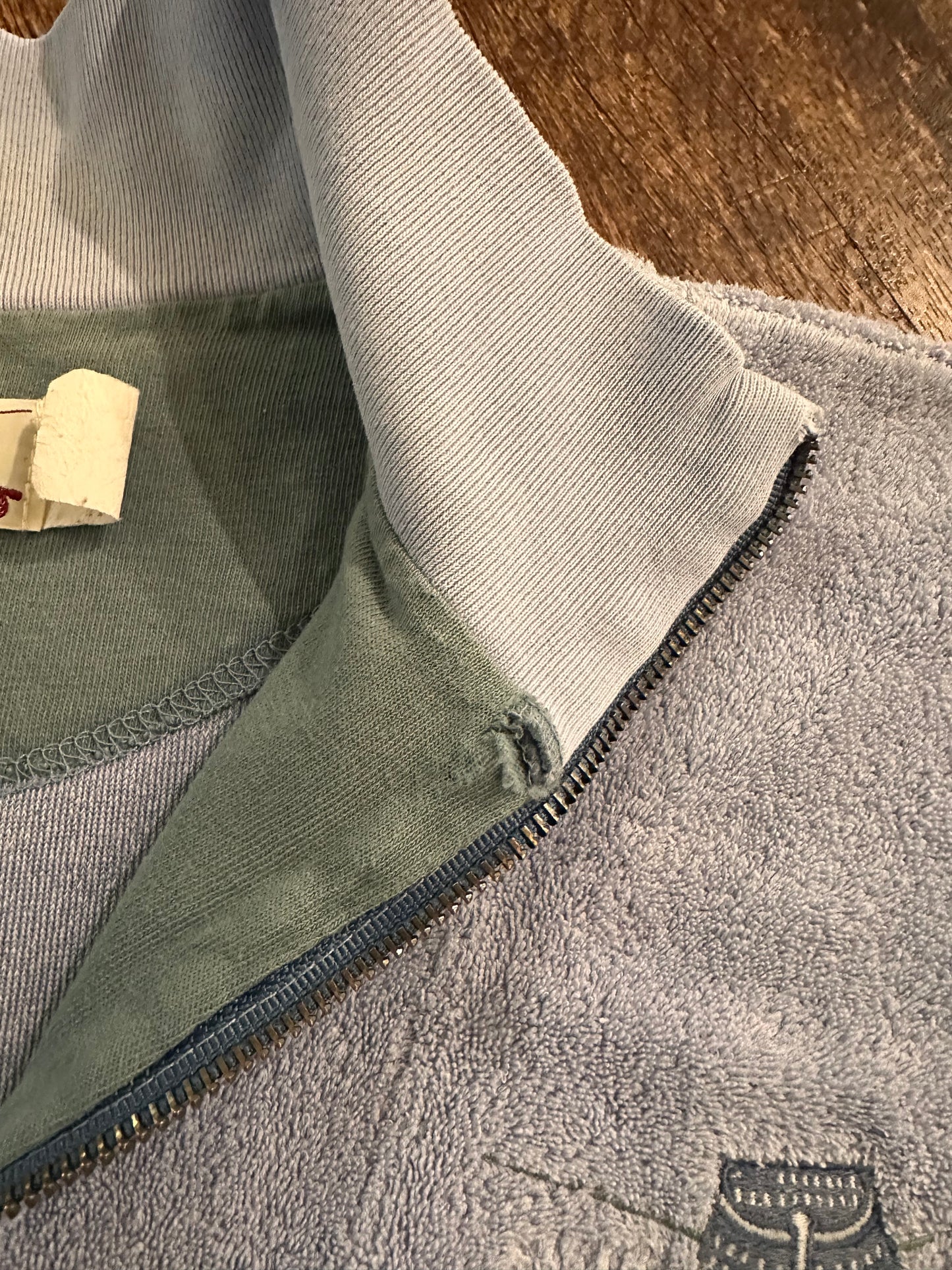Vintage Orvis 1/4 Zip (XXL) Terry Cloth Embroidered Creel Rods Logo - Periwinkle