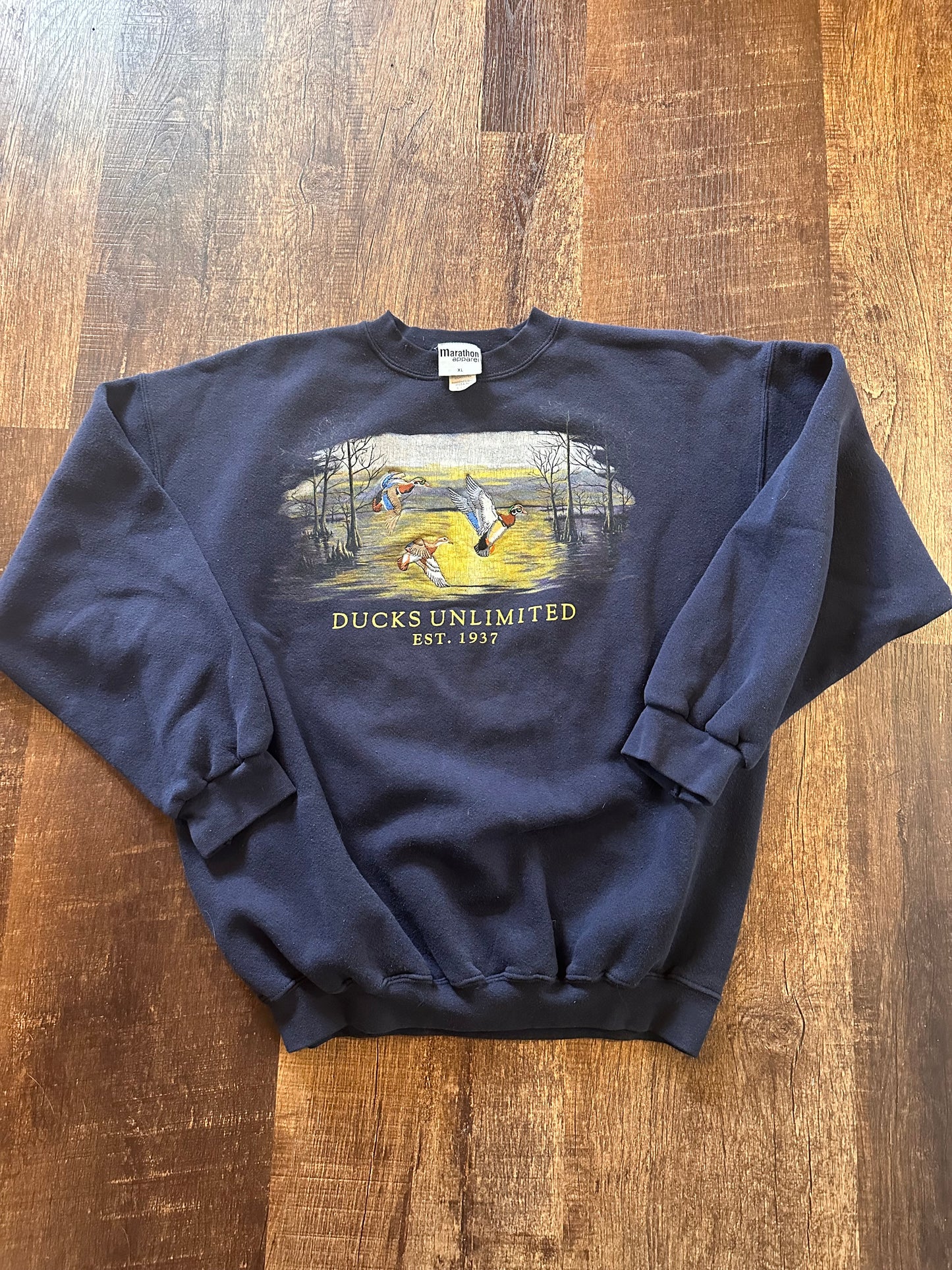 Vintage Ducks Unlimited Crewneck (XL) Embroidered Ducks