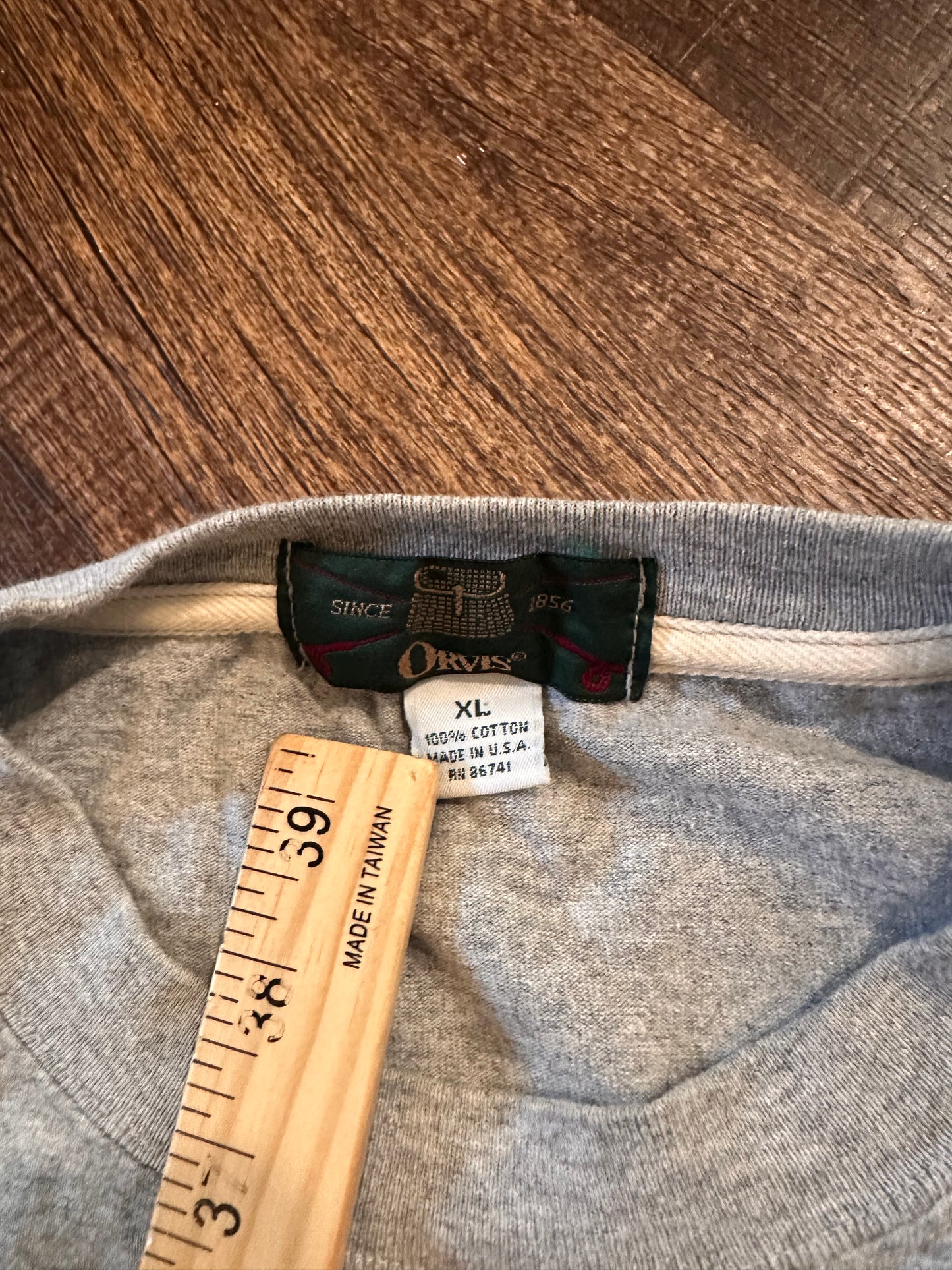 Vintage Orvis T(XL) Orvis Trout Flies
