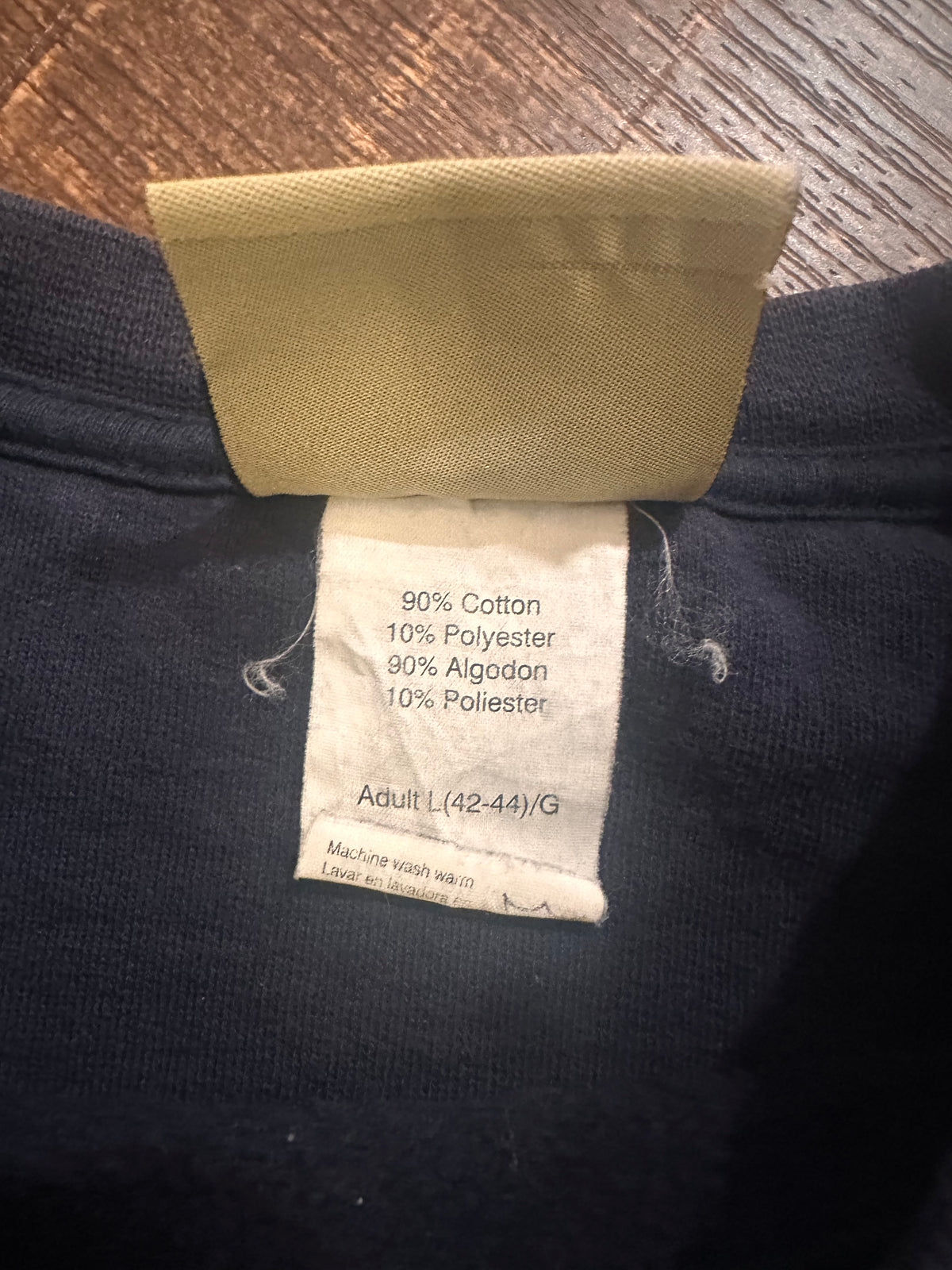 Vintage Field & Stream Crewneck (L) Embroidered Fishing Scene