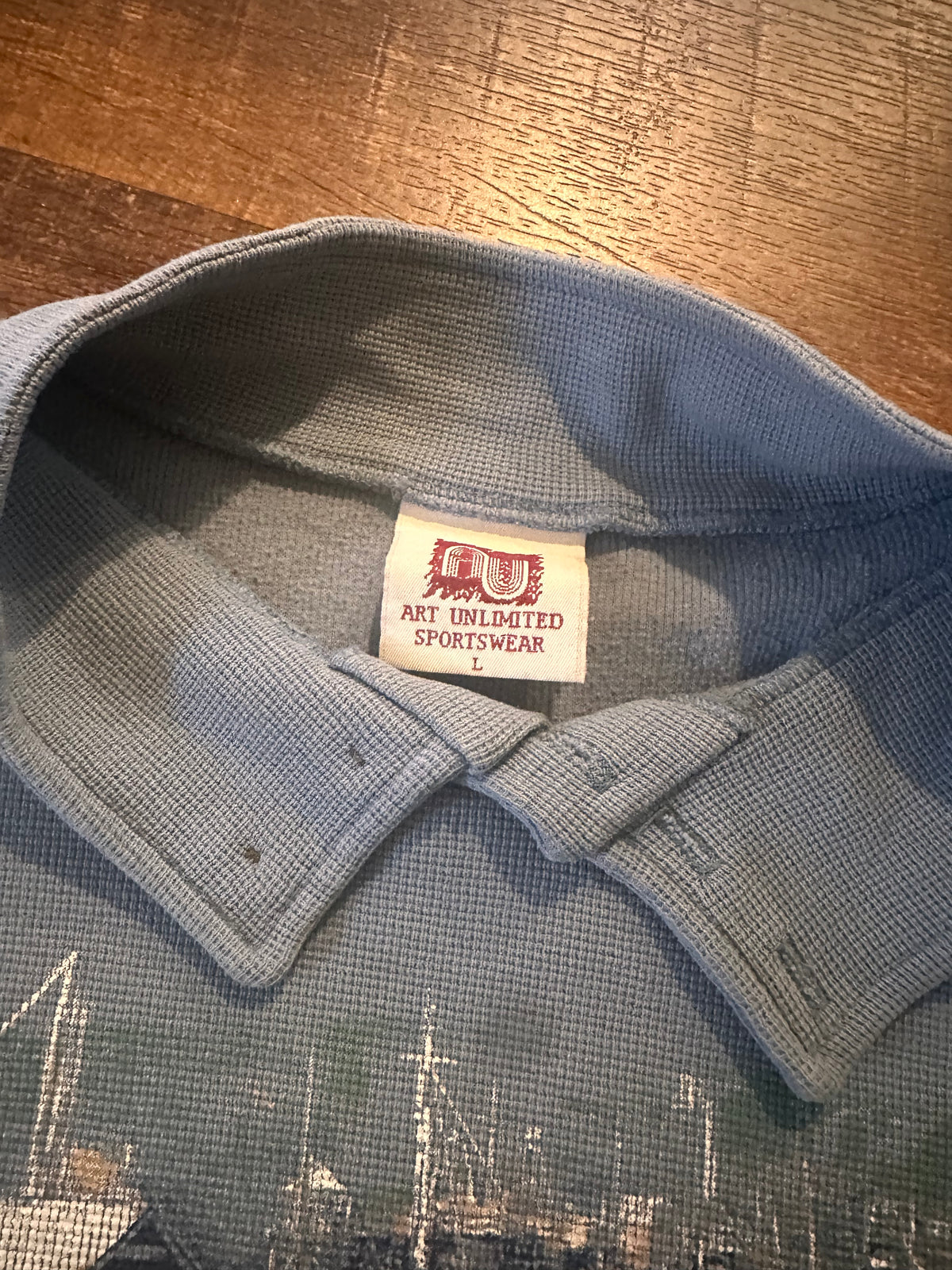 Vintage Art Unlimited Turtle Crewneck (L) Waffle knit East Coast Fishing Man Wraparound Graphic