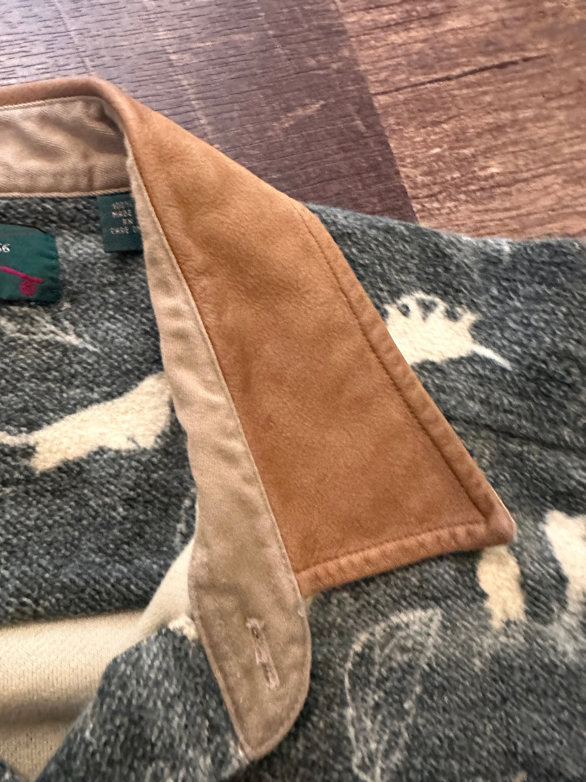 Vintage Orvis Chamois Fleece Button Down (XL) Bird Dog Scenes Autumn Leaves