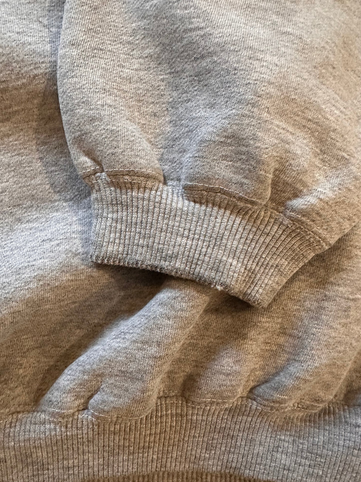Vintage Abercrombie & Fitch Crewneck (XL) Trail Guide Trout - Gray