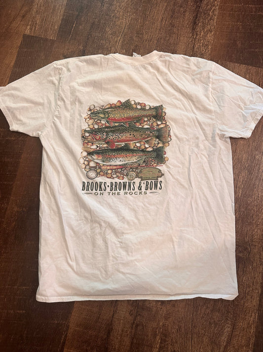 Vintage Brooks Browns and Bows on the Rocks T (XXL)