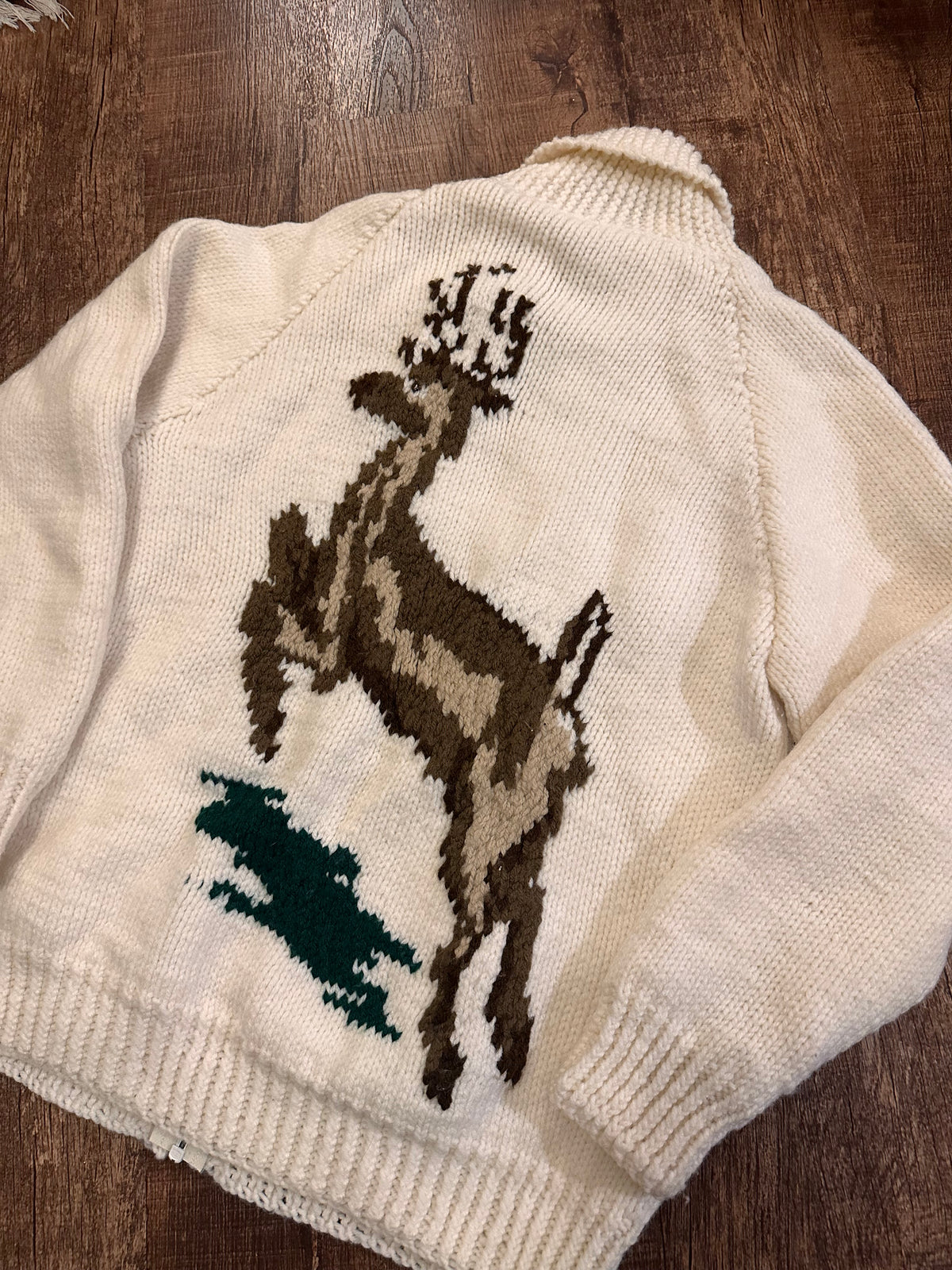 Vintage Cowichan White Sweater Deer (S/M)