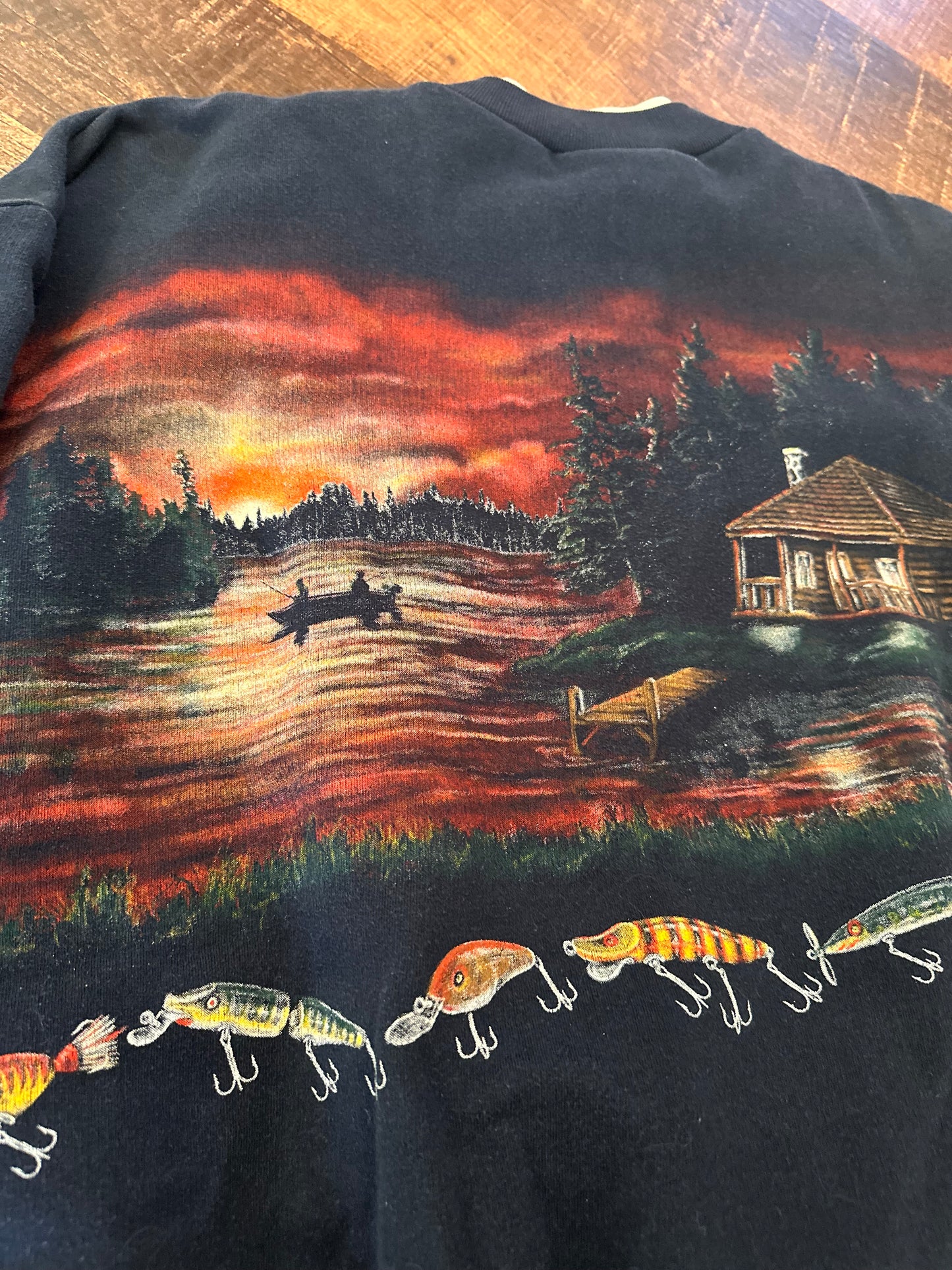 Vintage AU Art Unlimited Henley Crewneck (XL) Fishing Lures Cabin Boat Scene - Black