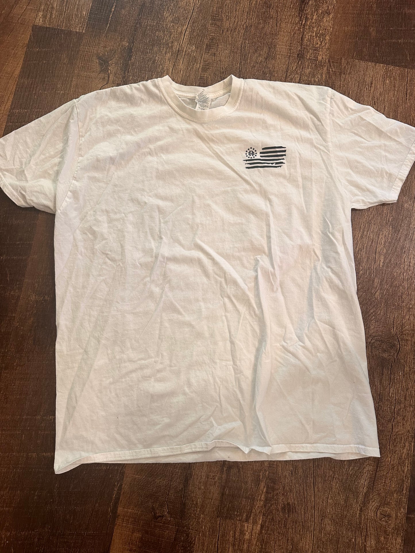 Vintage Brooks Browns and Bows on the Rocks T (XXL)