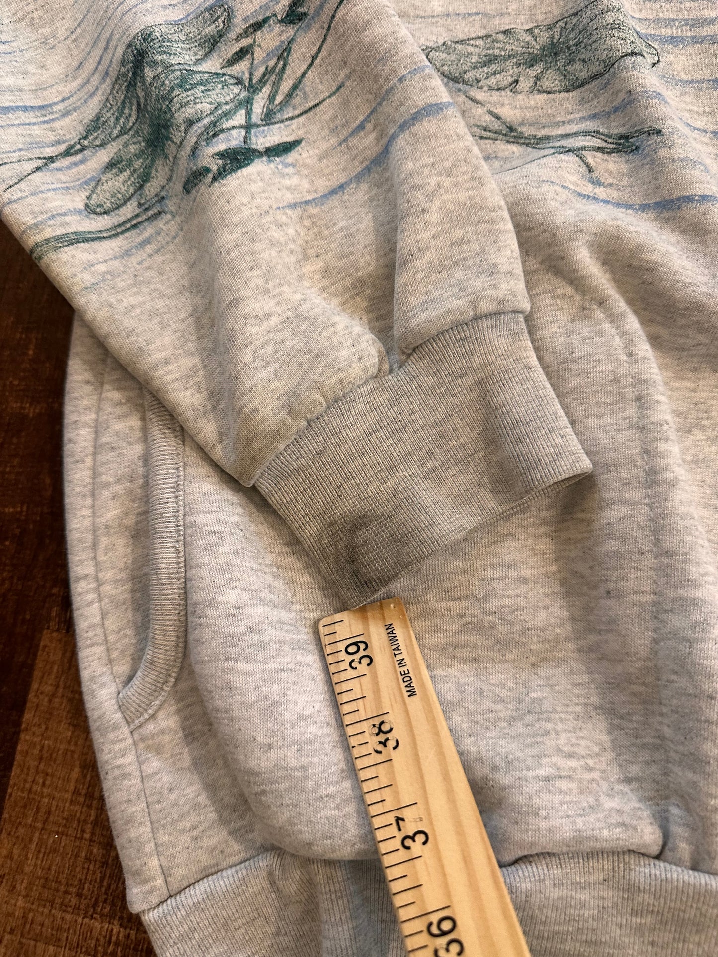 VTG Art Unlimited Collared Henley Sweatshirt (L) Wraparound Loons