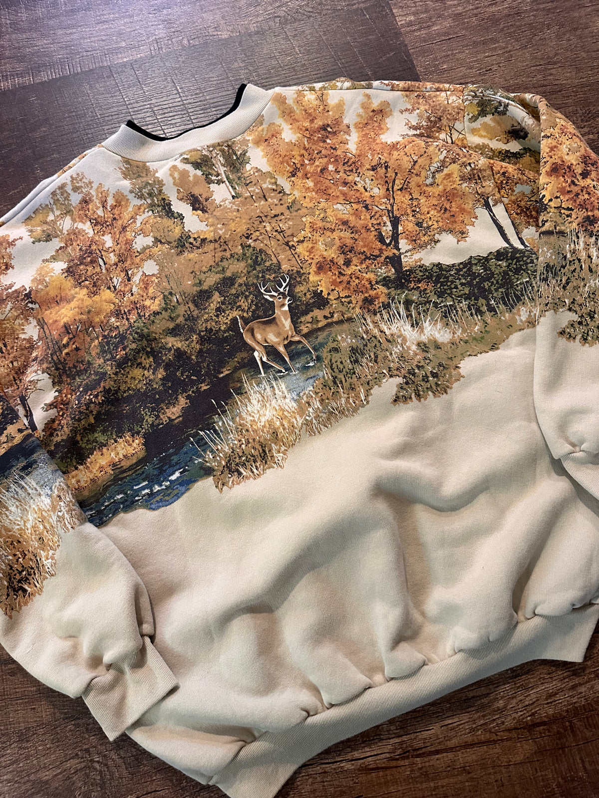Vintage Art Unlimited Henley Crewneck (XL) Fall Buck Wraparound Graphic