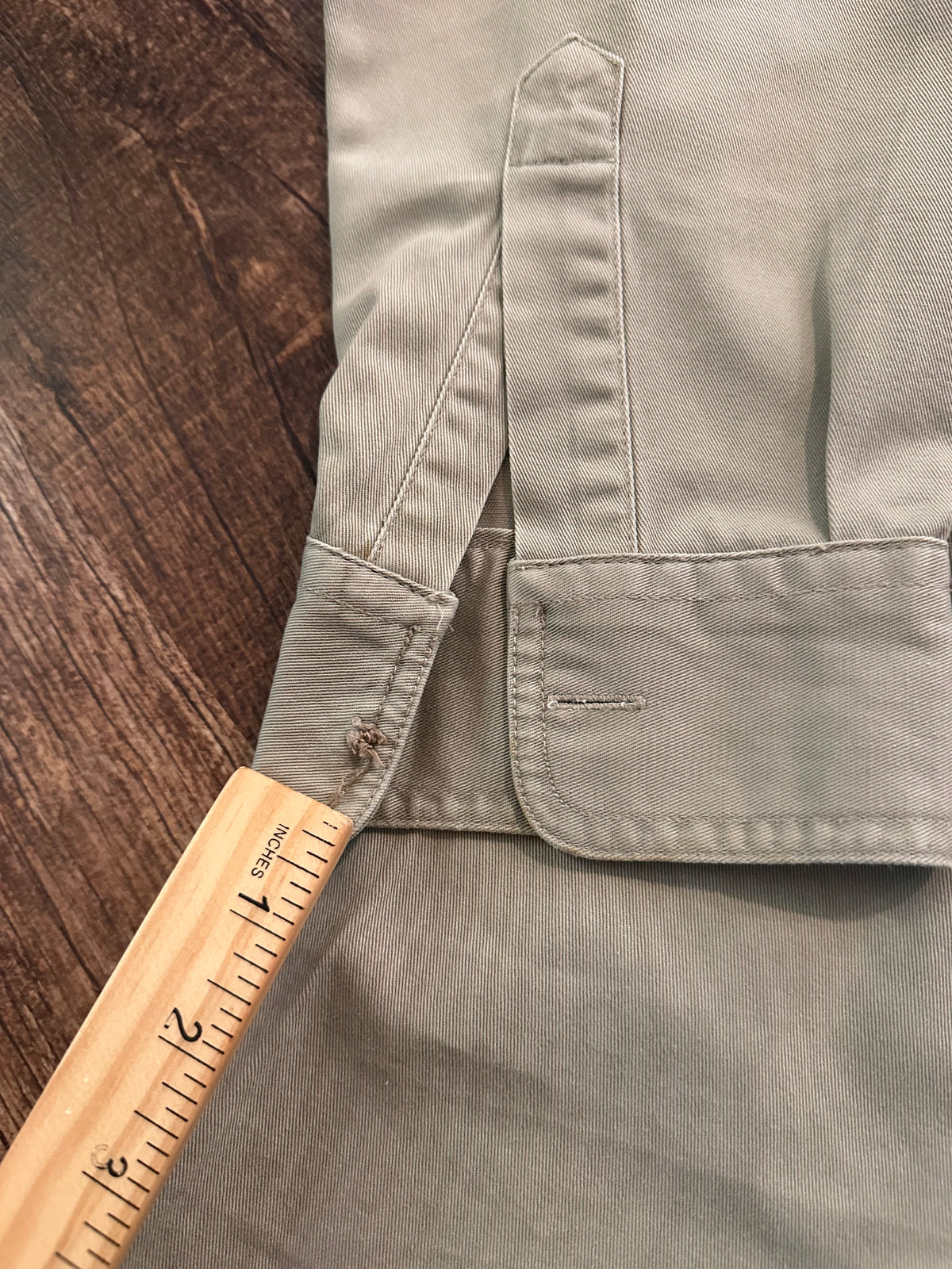 Vintage Orvis Khaki Button Down (L) Embroidered Flies and Metal Logo Buttons