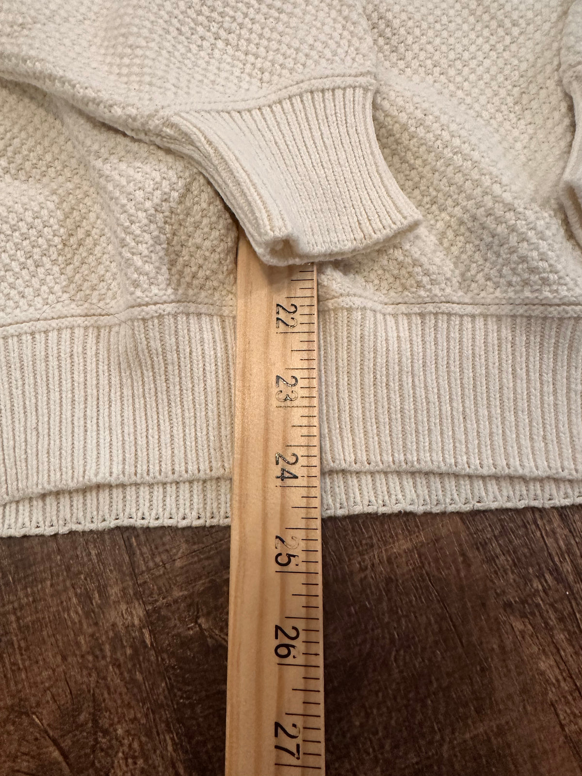 Vintage Orvis Sweater (XL) Embroidered Flies
