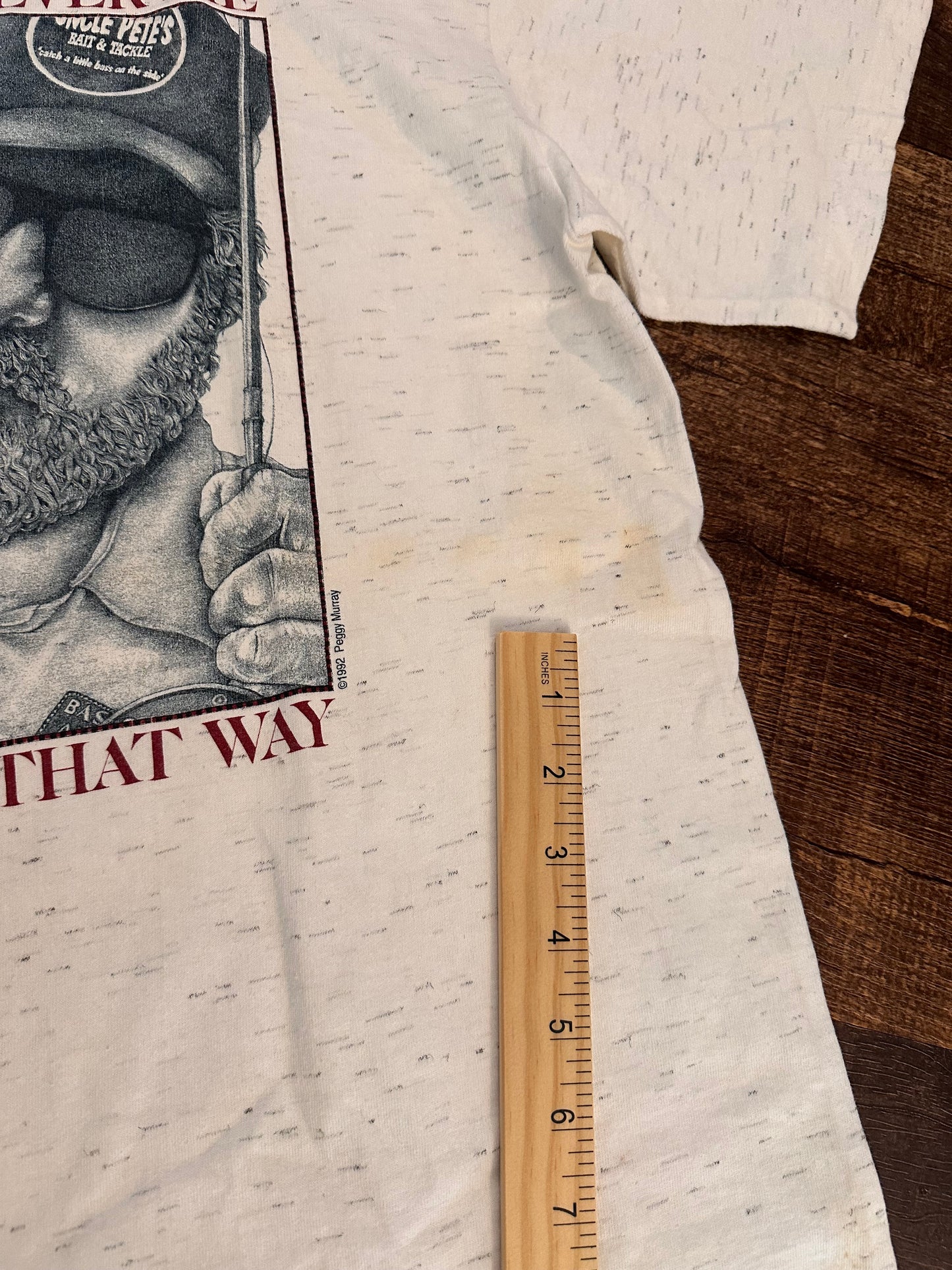 Vintage T (L) Old Fishermen Never Die