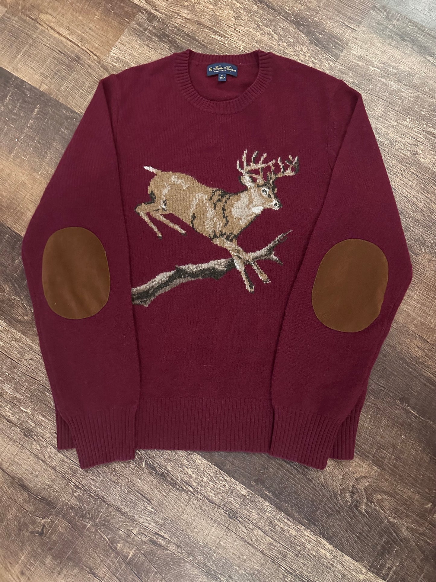 Brooks Brothers Sweater (XL) Whitetail Buck with Suede Elbow Patch - Maroon