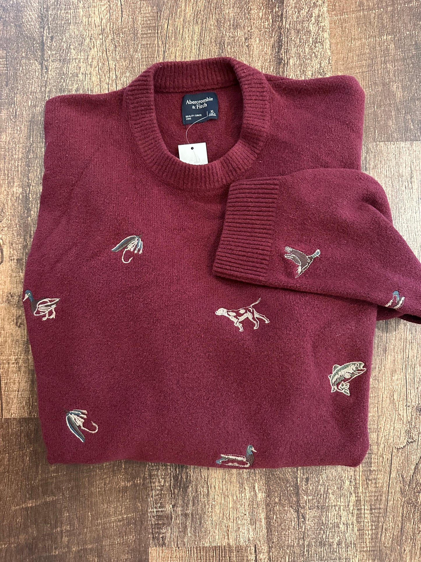 Thrifted Abercrombie & Fitch Sweater (XL) Embroidered Flies, Ducks, Dogs, Trout - NWT Maroon