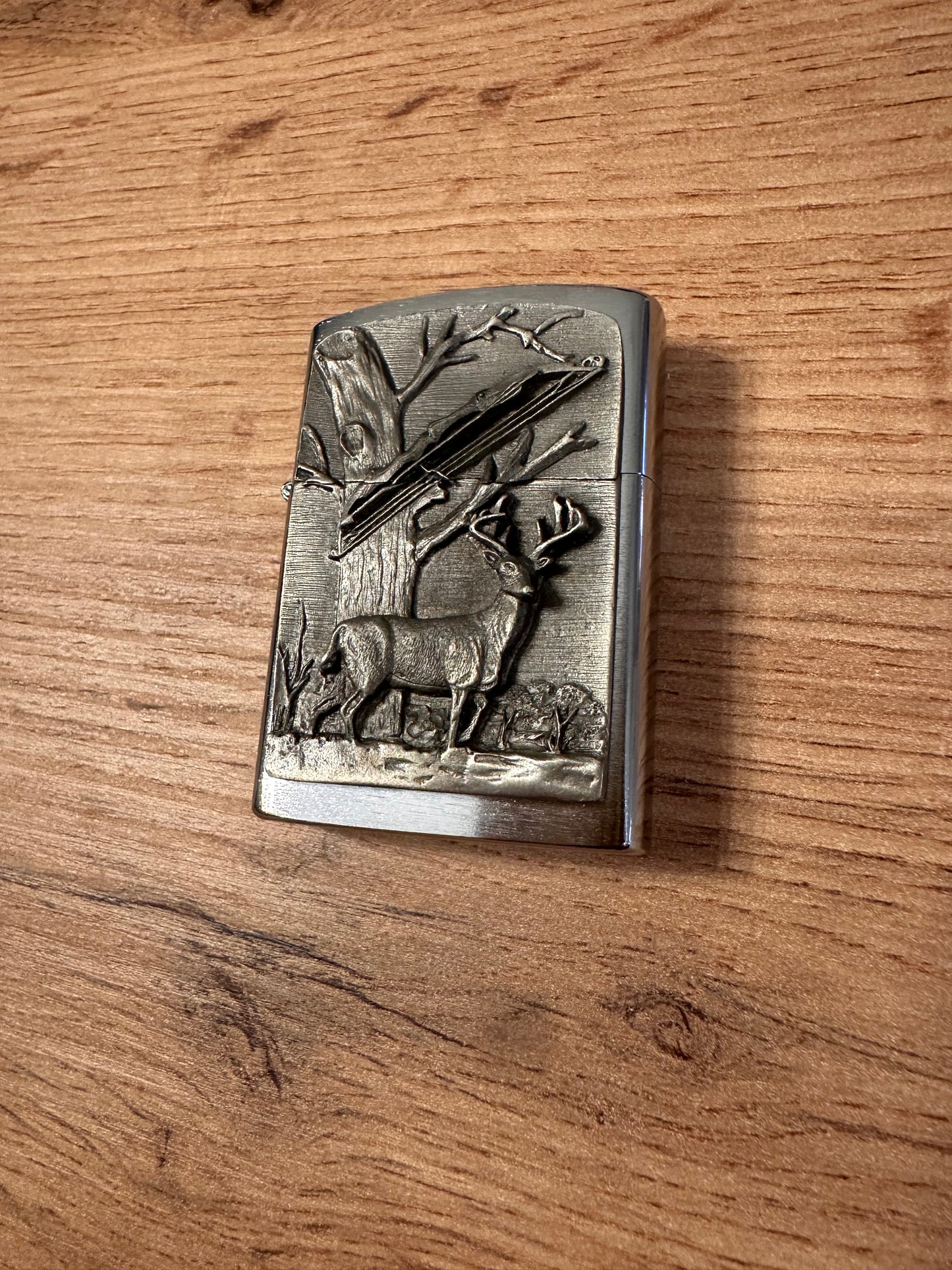 Vintage Ronson Wind II 3D Lighter - Buck and Bow and Arrow (NOS)