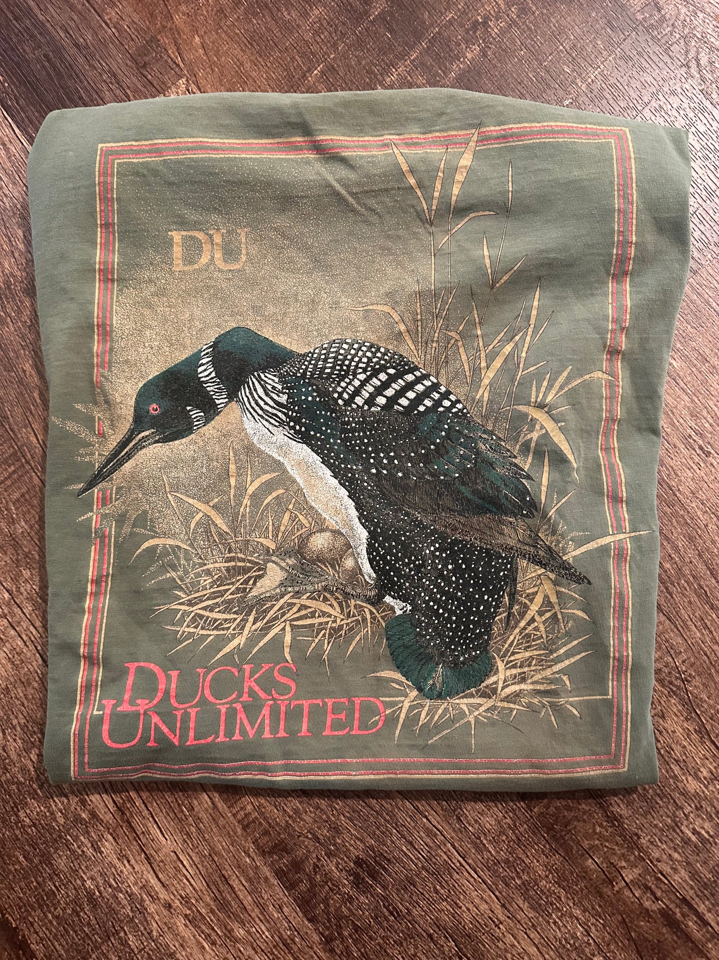 Vintage Ducks Unlimited Tshirt (L) Light Distress, Loon - Olive Green