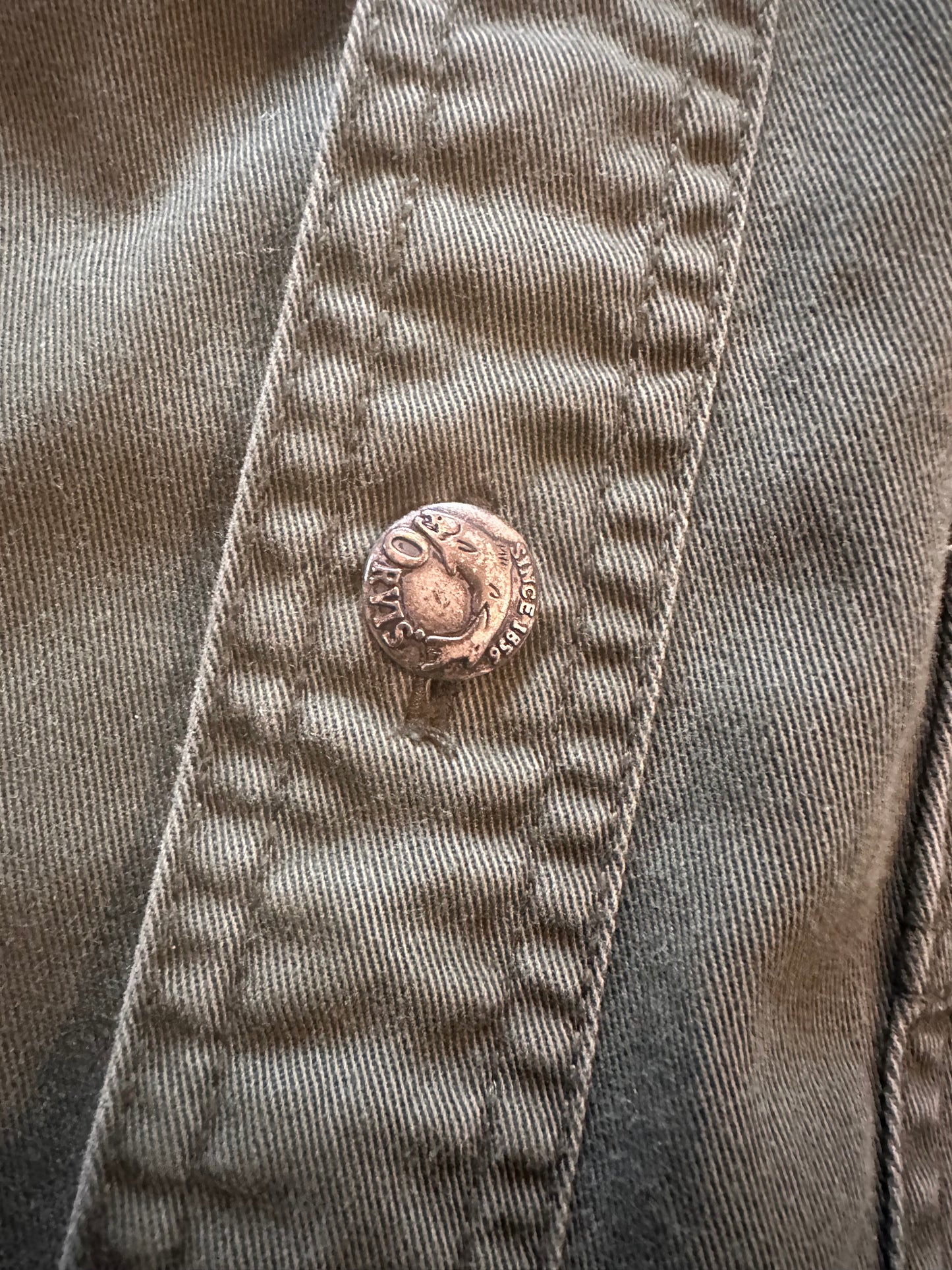 Vintage Orvis Button Down (M) Embroidered Flies and Metal Logo Buttons