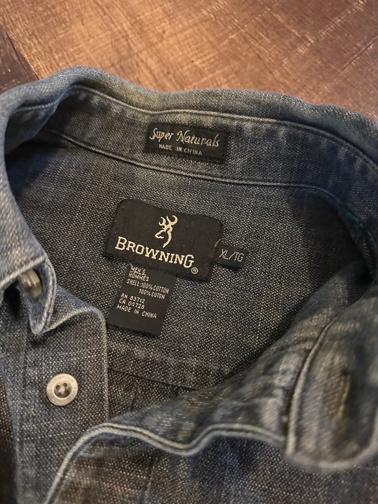 Vintage Browning Denim Button Down (XL) Embroidered Whitetail Buck - Dark Wash