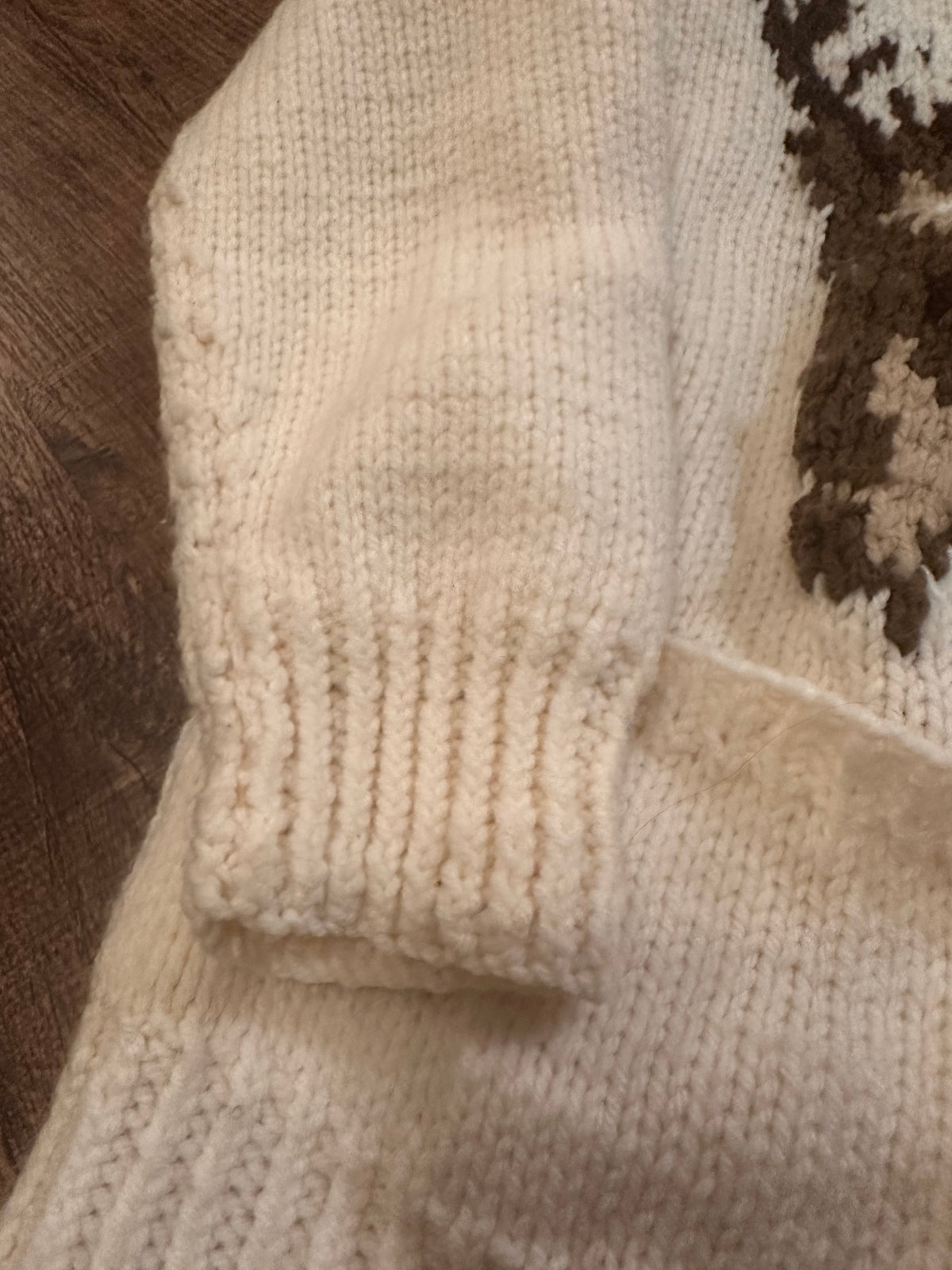 Vintage Cowichan White Sweater Deer (S/M)