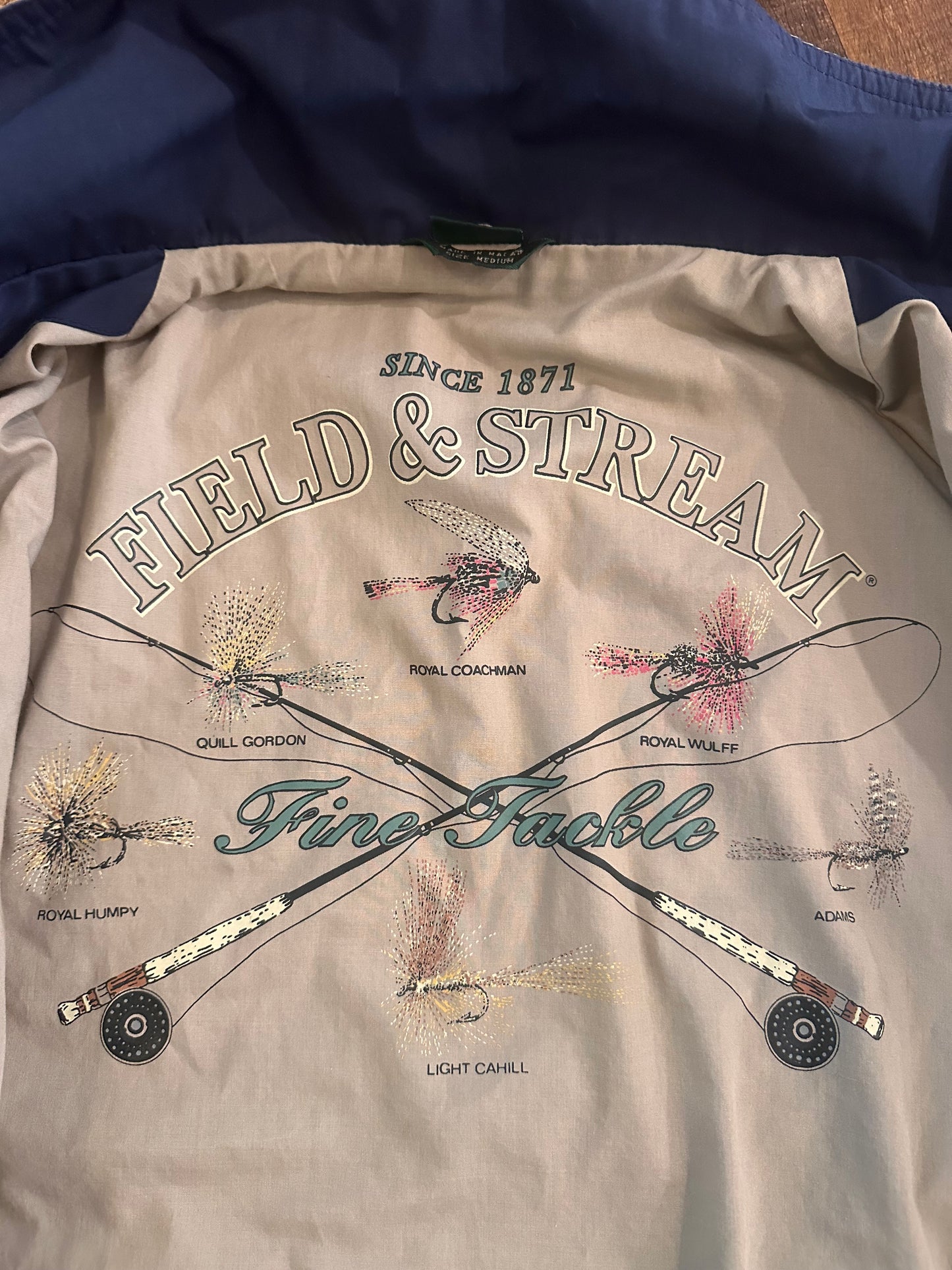Vintage Field & Stream Windbreaker (M) Fine Tackle Graphic Inside - Gray