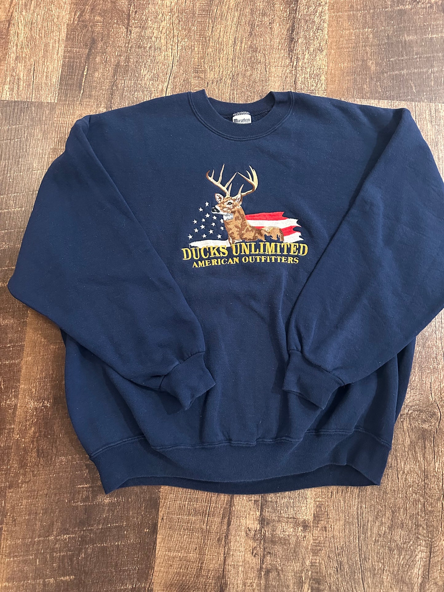 Vintage Ducks Unlimited Crewneck (XL) Embroidered Buck America - Navy