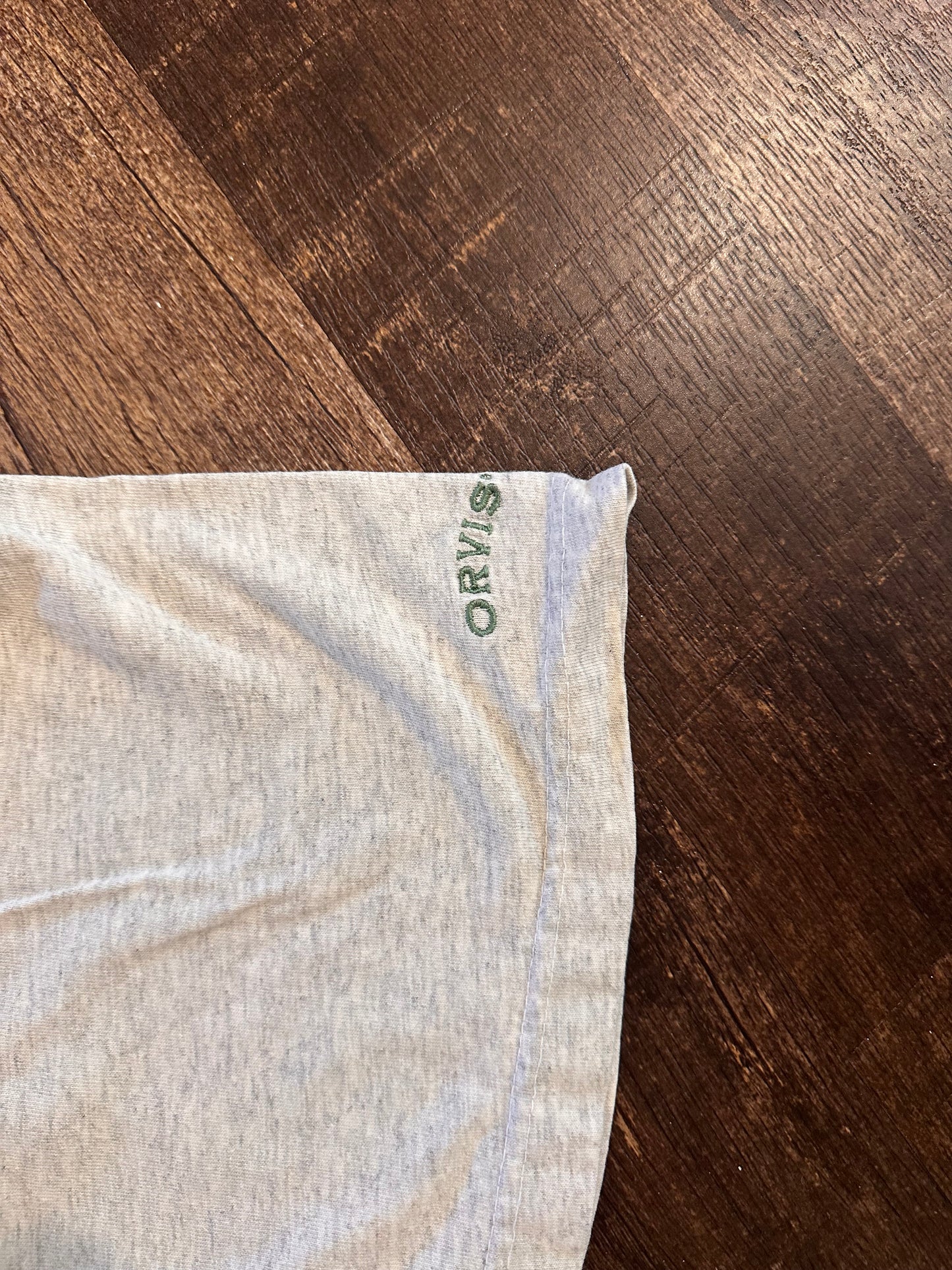 Orvis Pagosa Springs Tshirt (XL) Trout Graphic & Embroidered Logos - Gray