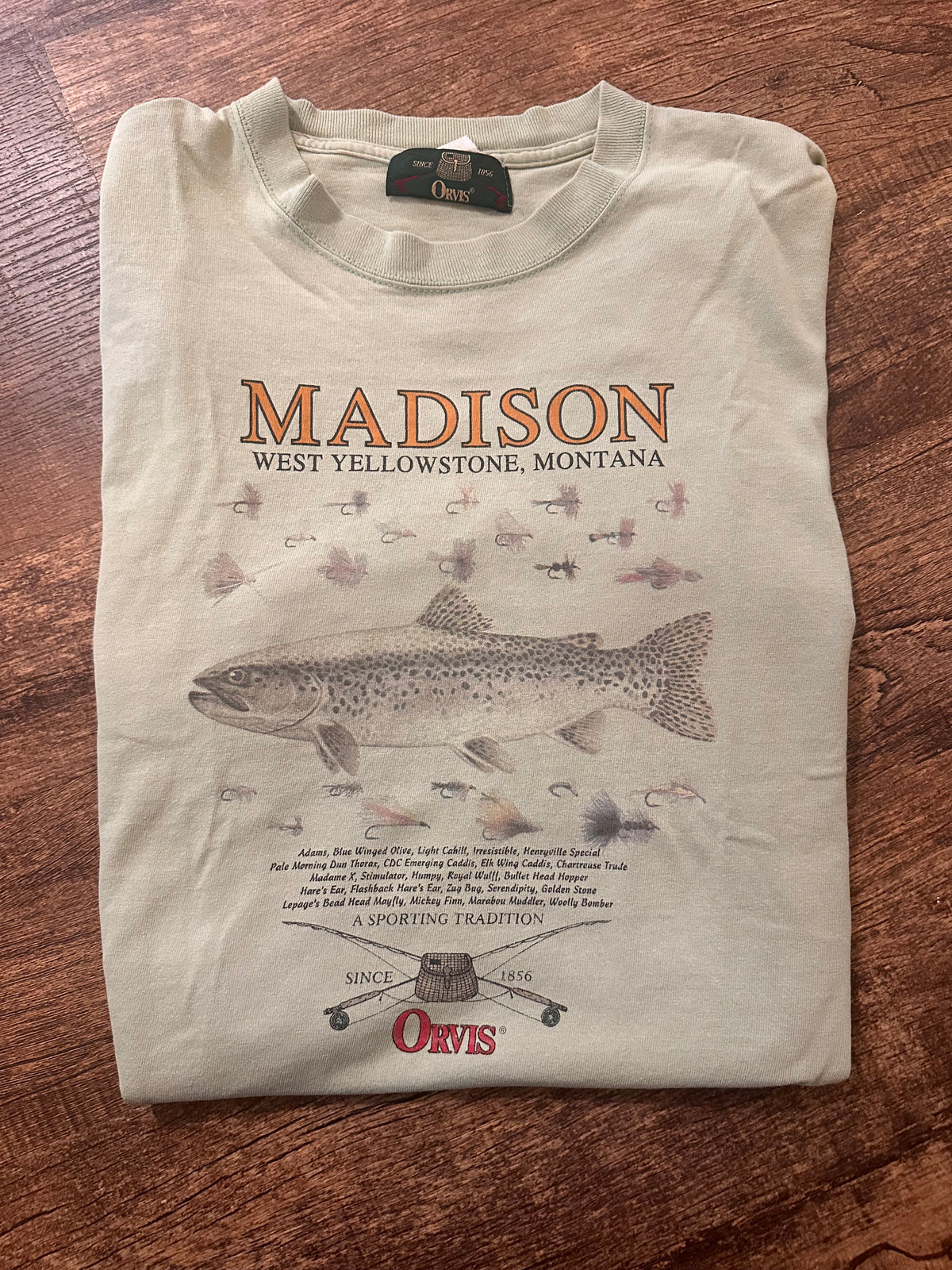Vintage Orvis Tshirt (M/L)