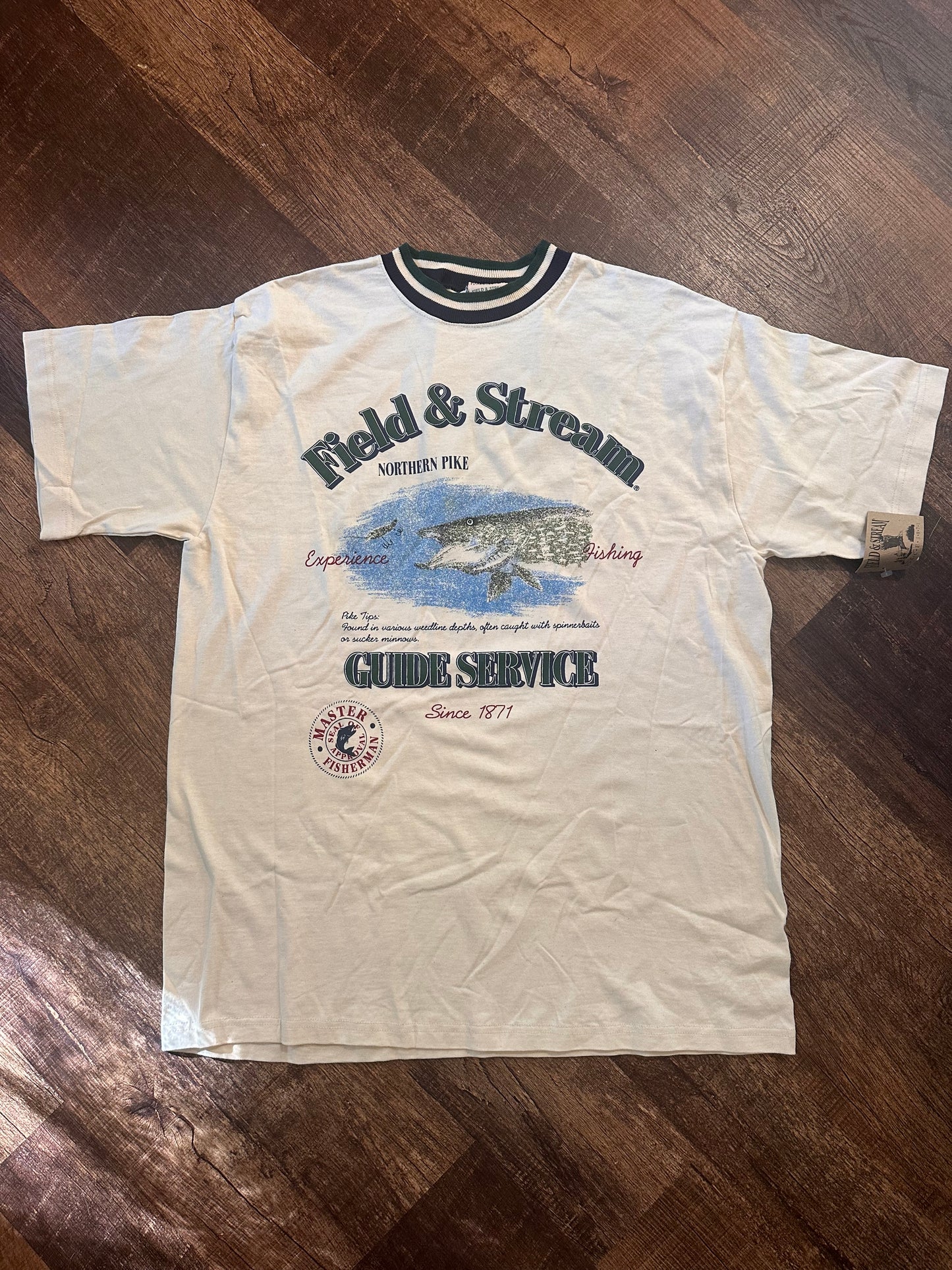 Vintage Field & Stream Tshirt (XL) Northern Pike Guide Service