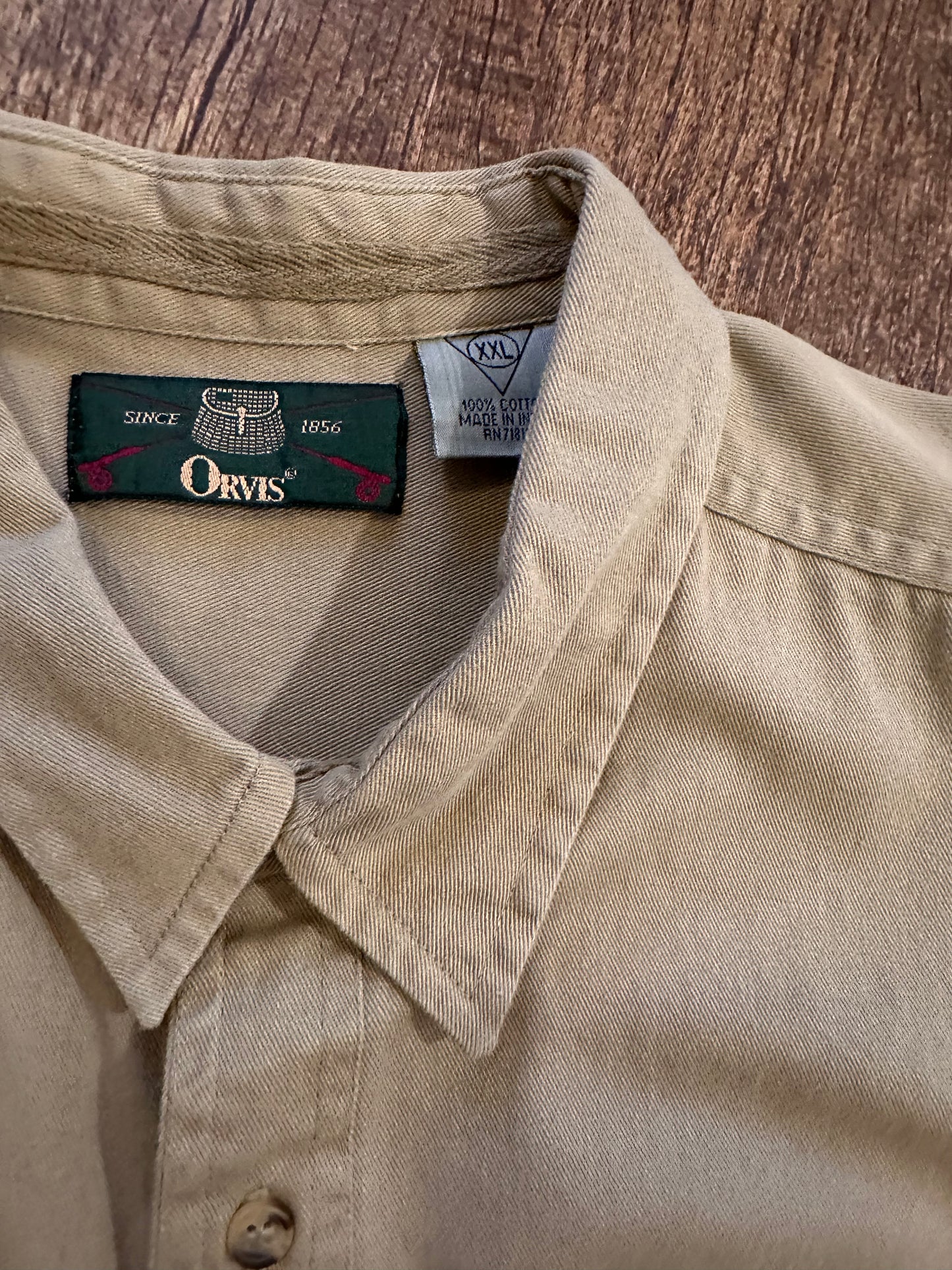 Vintage Orvis Button Down (XXL) Embroidered Fish Logo - Khaki