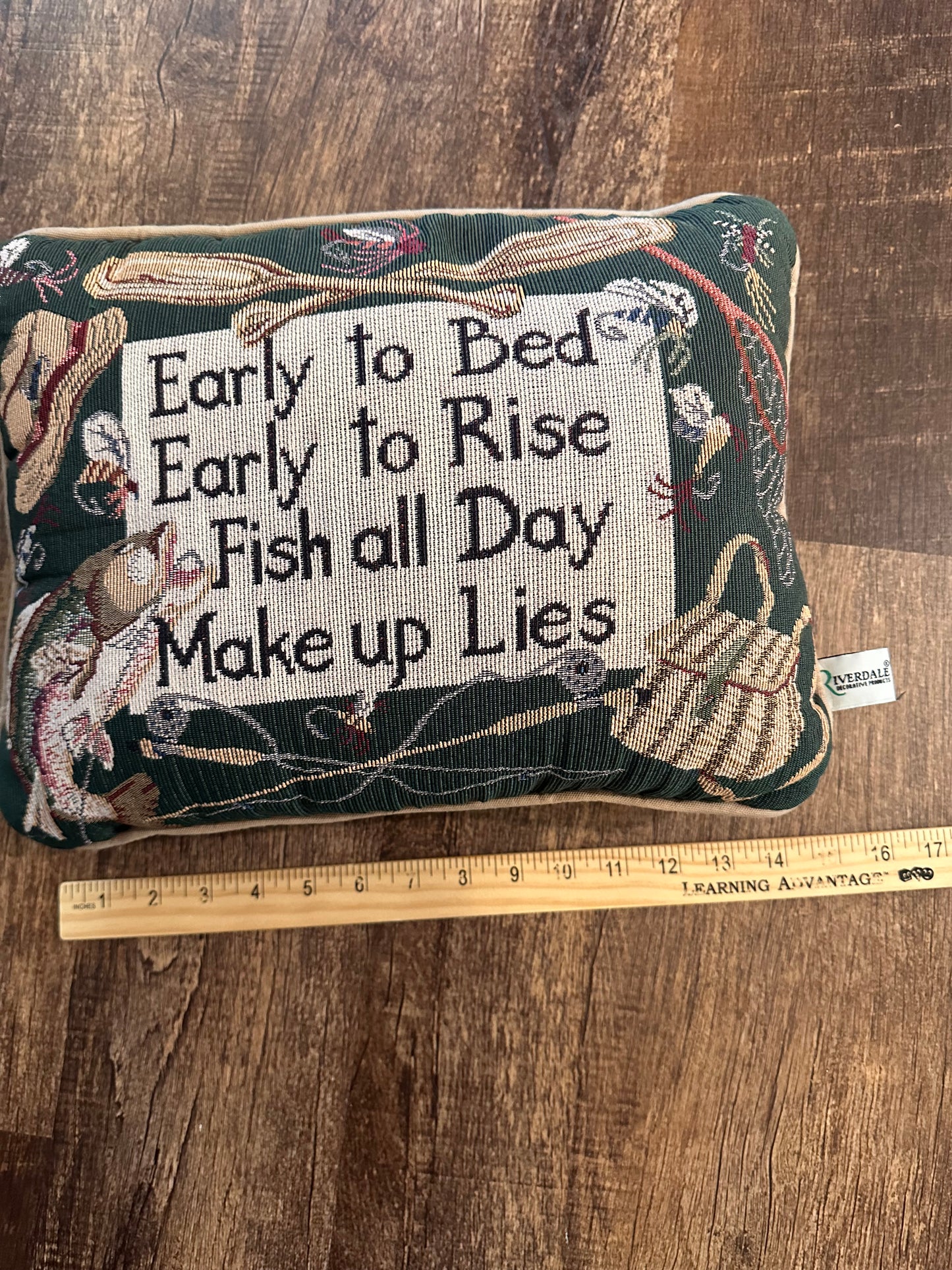 Vintage Riverside Tapestry Pillow - Make up lies!