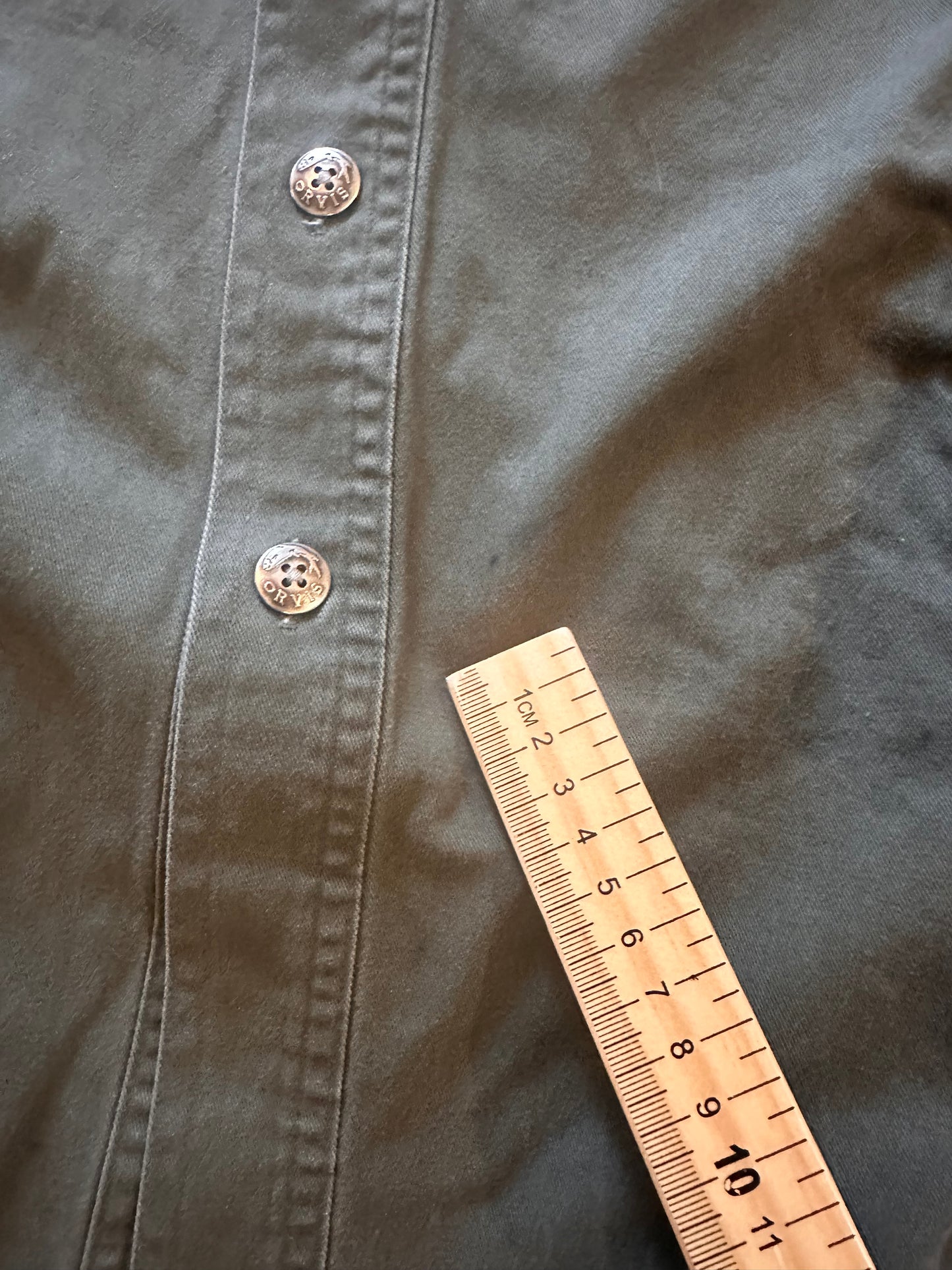 Vintage Orvis Button Down (XL) Embroidered Fly with Metal Logo Buttons
